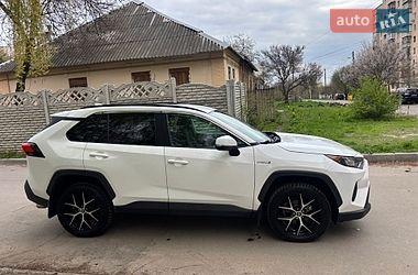 Позашляховик / Кросовер Toyota RAV4 2019 в Харкові