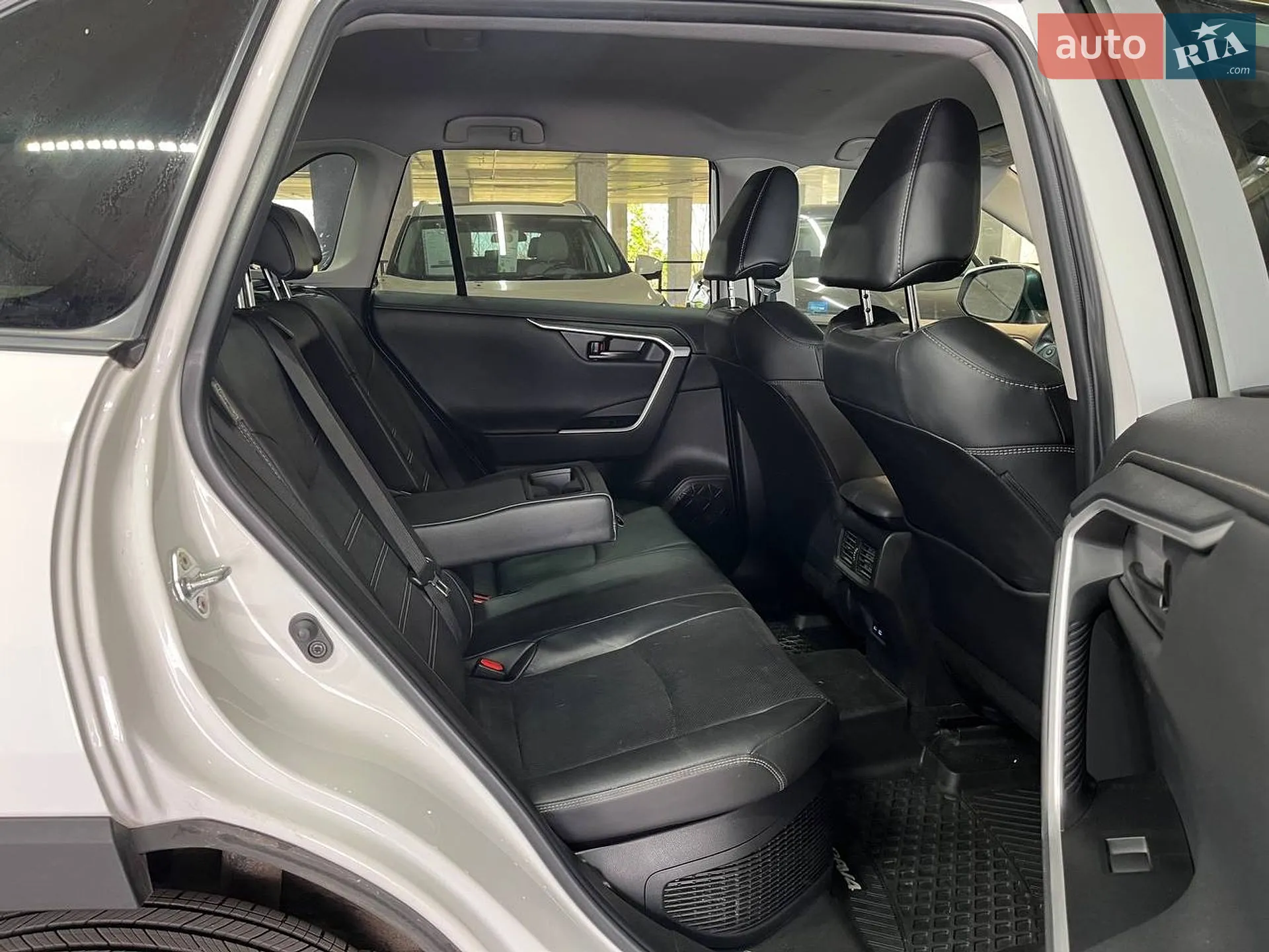 2022 Toyota RAV 4 - мініатюра 18