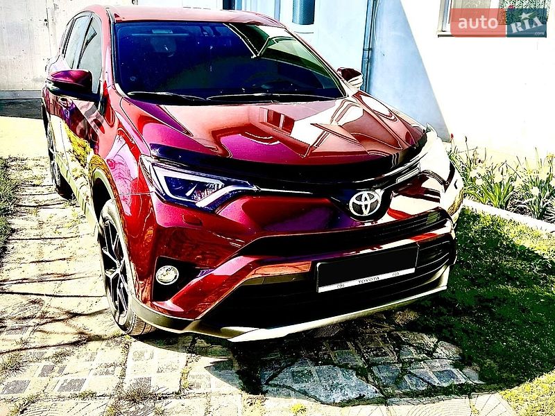 Toyota RAV4 2017