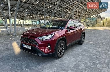 Внедорожник / Кроссовер Toyota RAV4 2022 в Львове