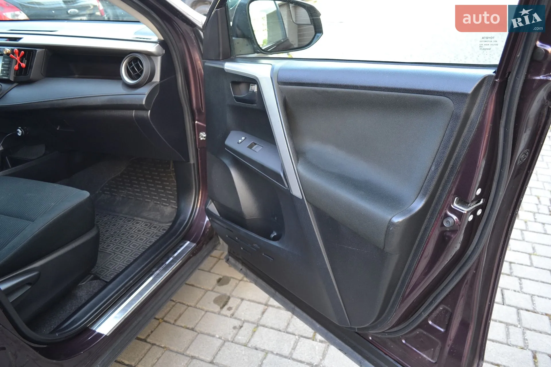 2017 Toyota RAV 4 - мініатюра 13