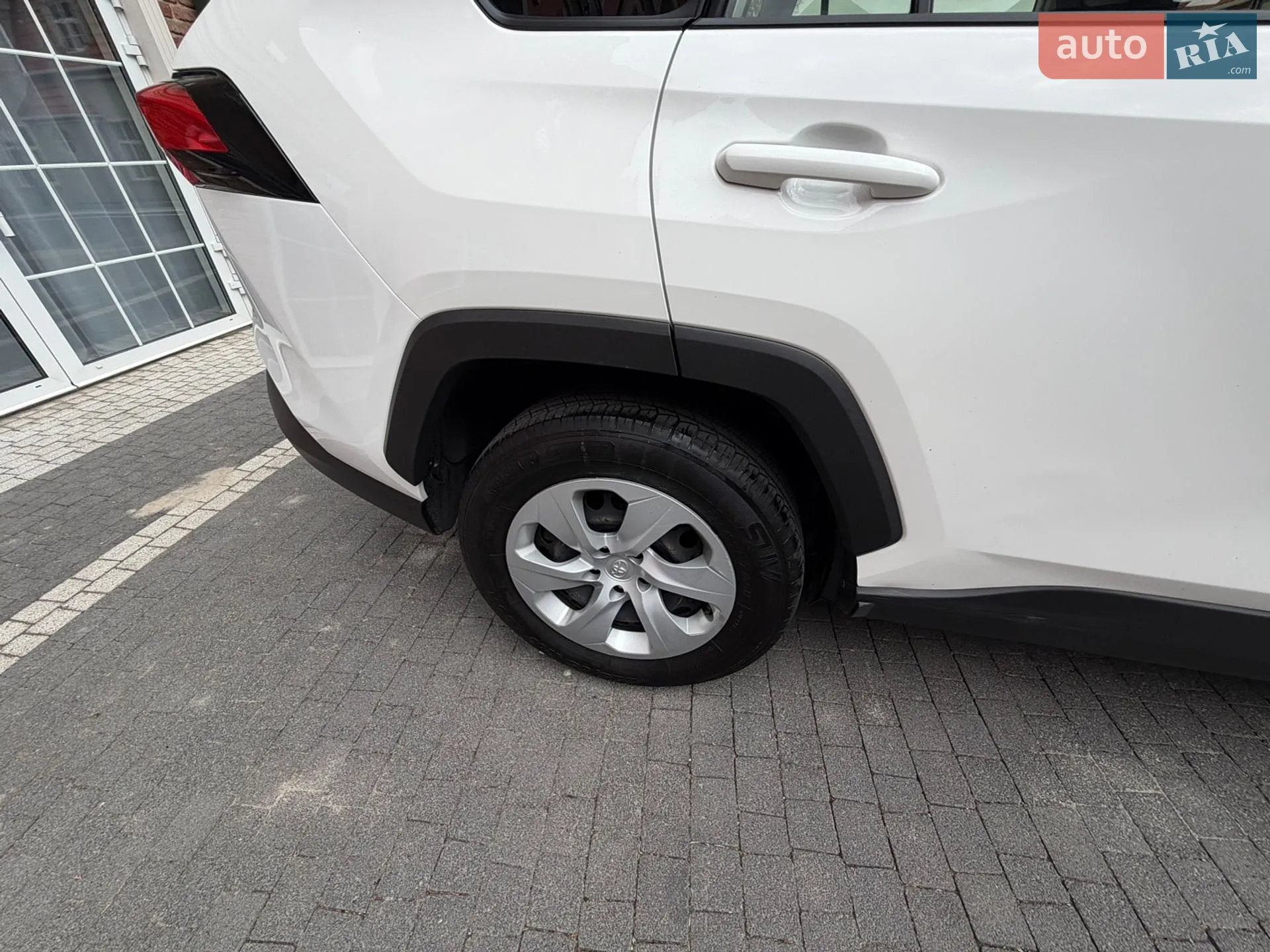 2021 Toyota RAV 4 - мініатюра 29