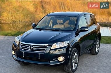 Позашляховик / Кросовер Toyota RAV4 2011 в Тернополі