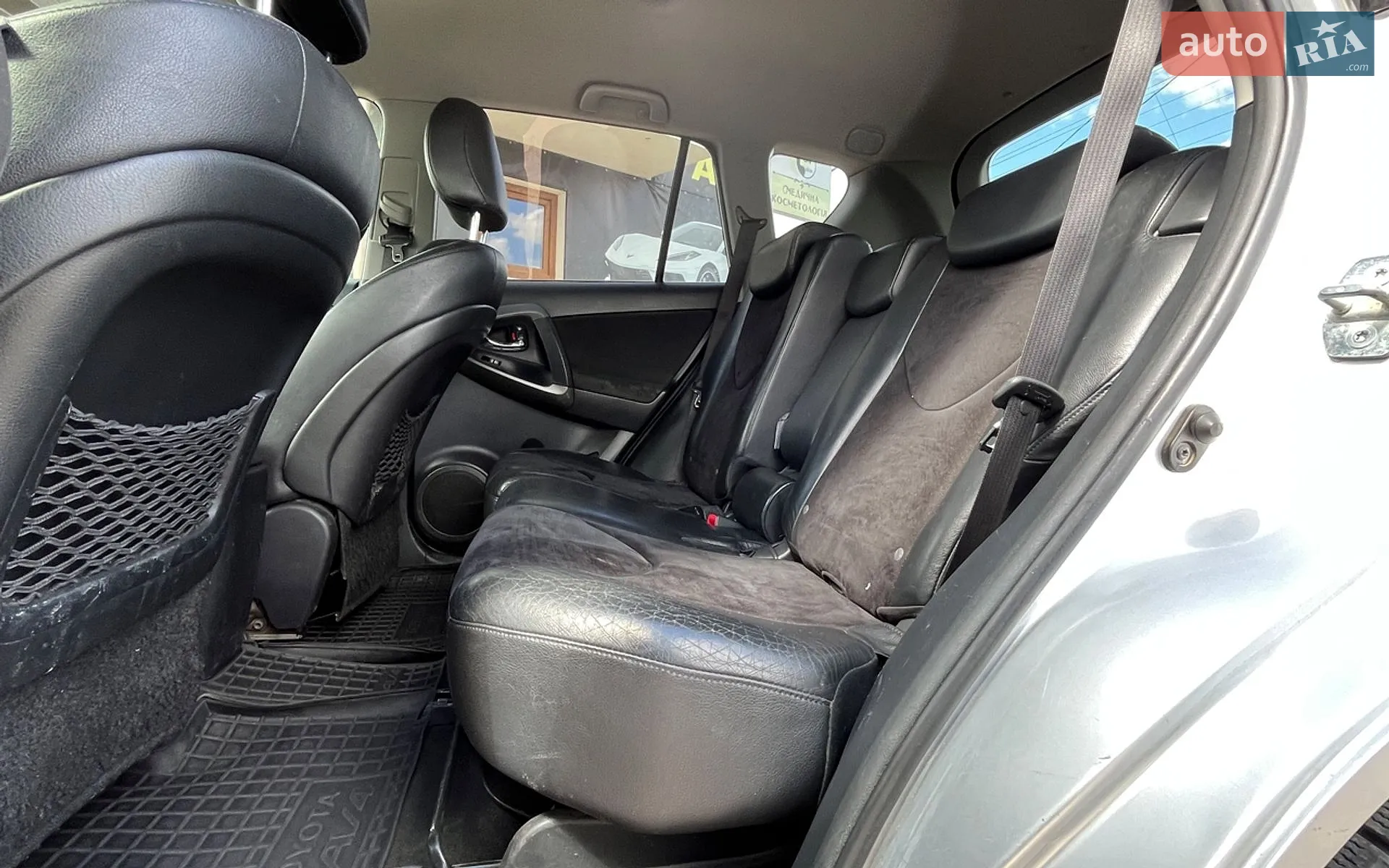 2011 Toyota RAV 4 - мініатюра 22