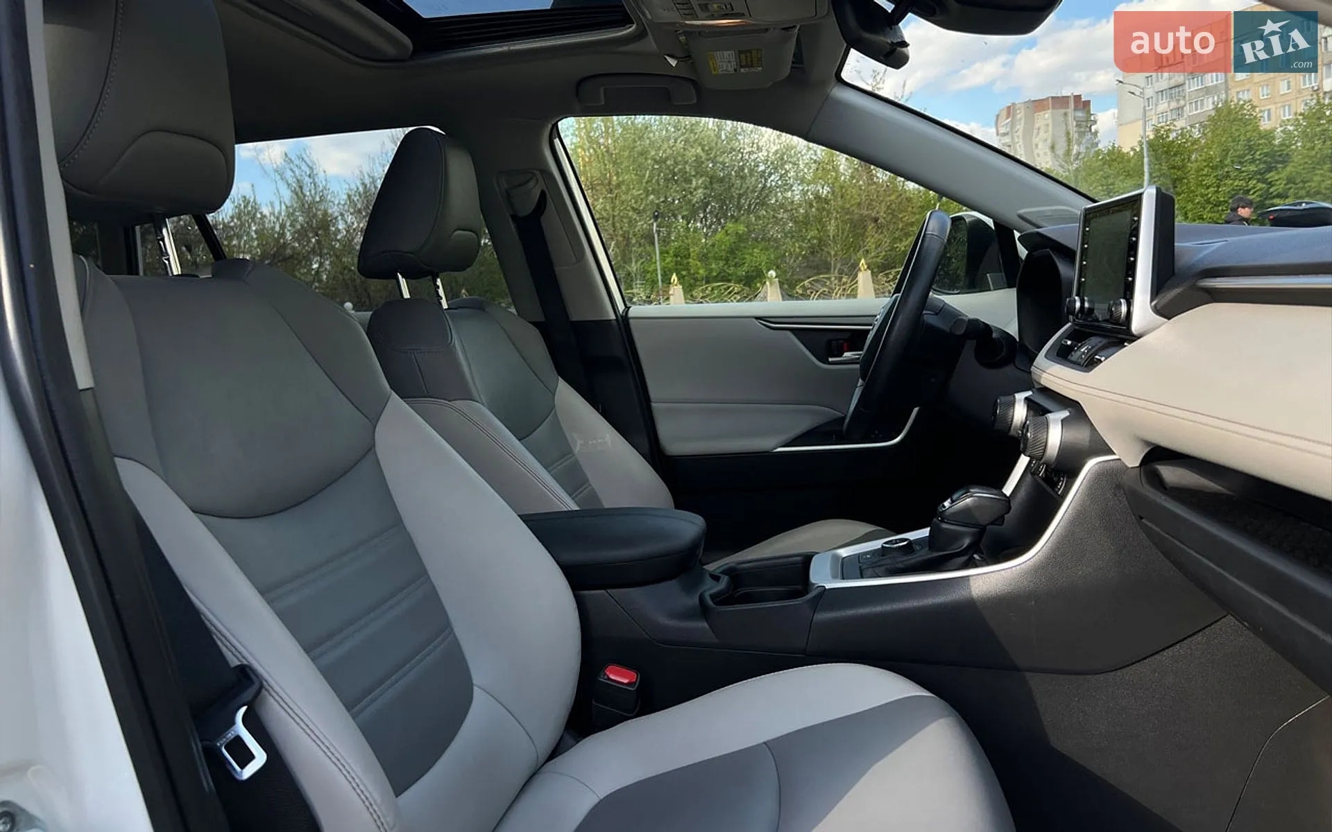 2021 Toyota RAV 4 - мініатюра 23