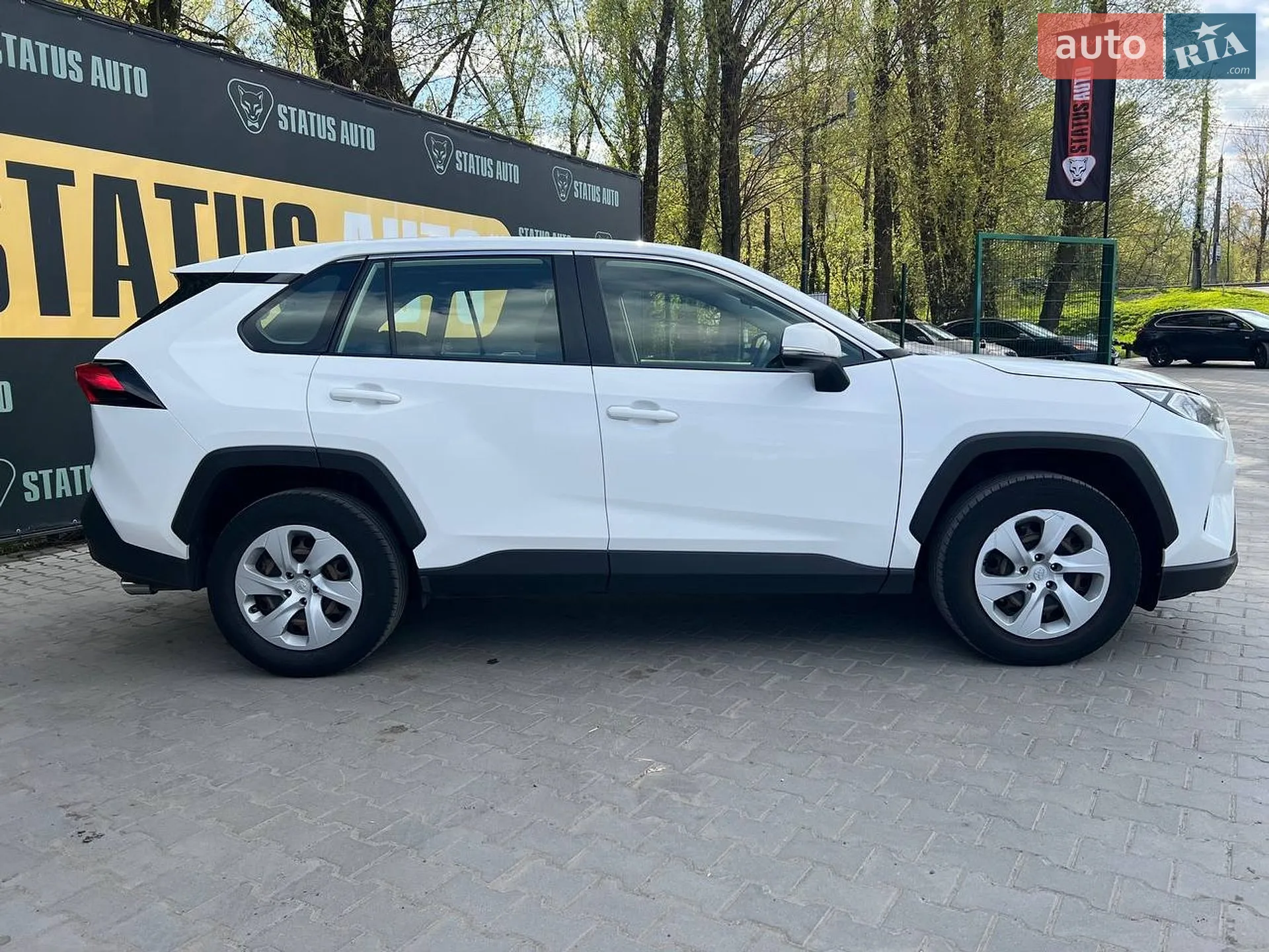 2021 Toyota RAV 4 - мініатюра 4