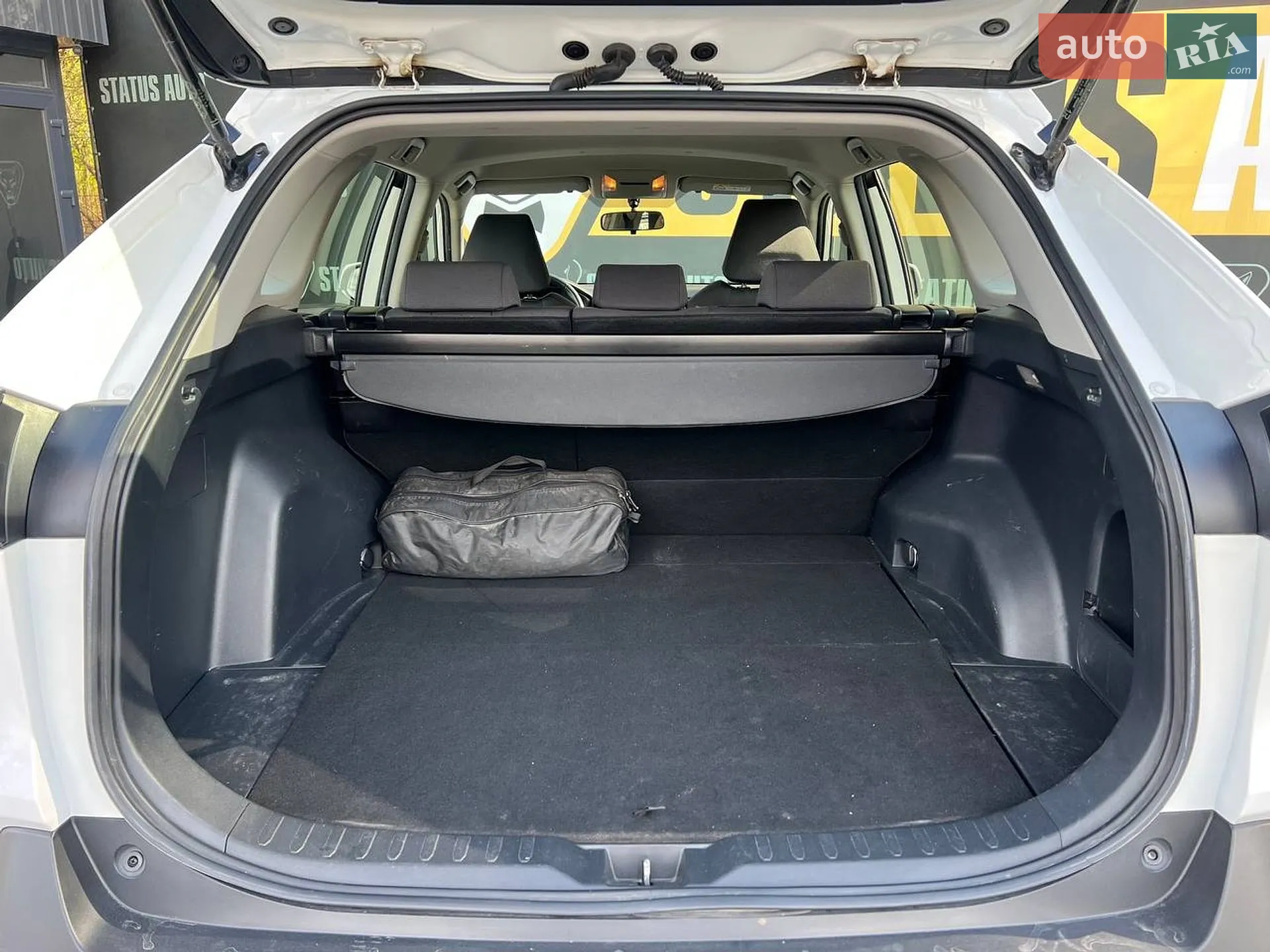 2021 Toyota RAV 4 - мініатюра 10