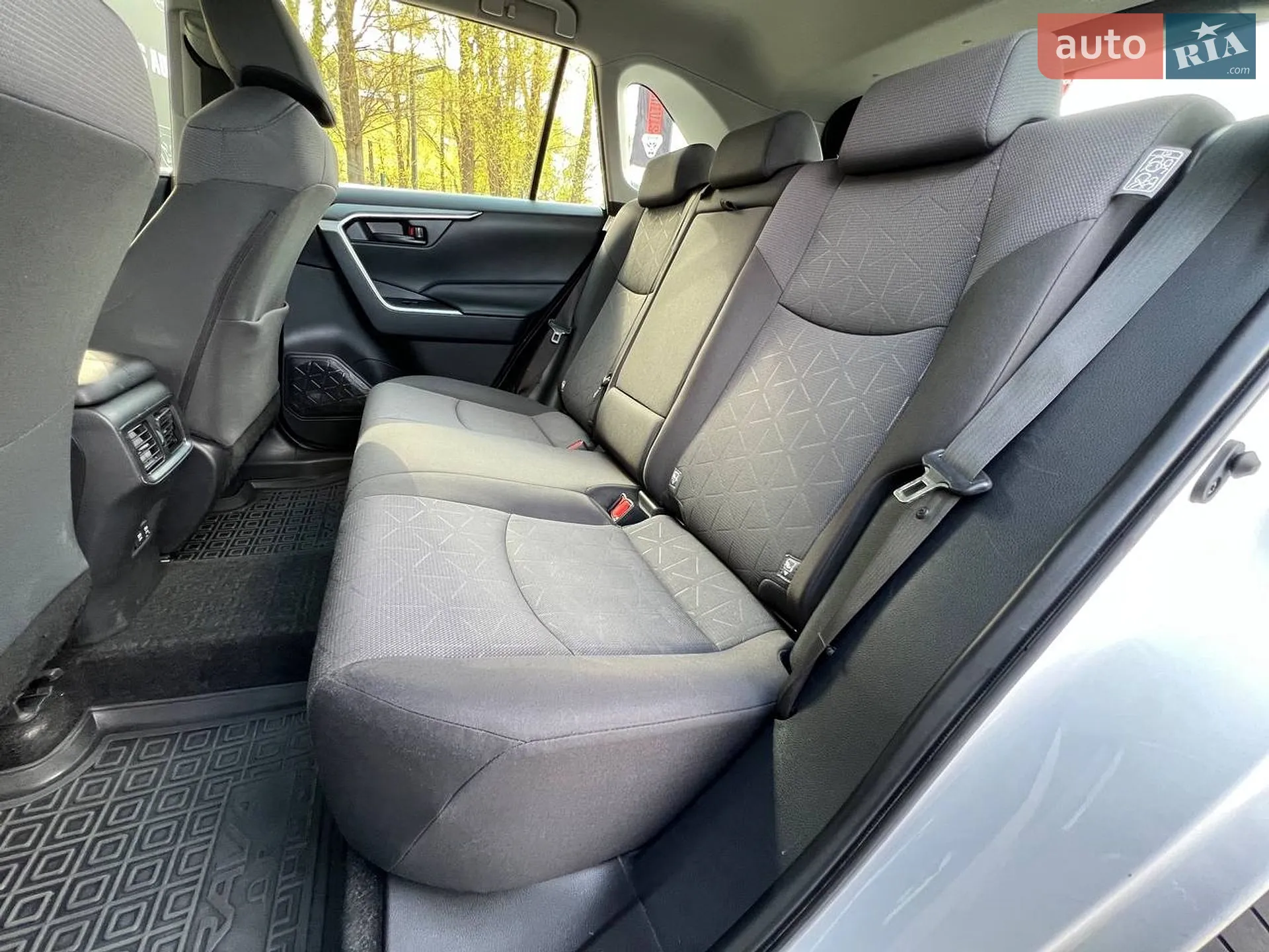 2021 Toyota RAV 4 - мініатюра 30