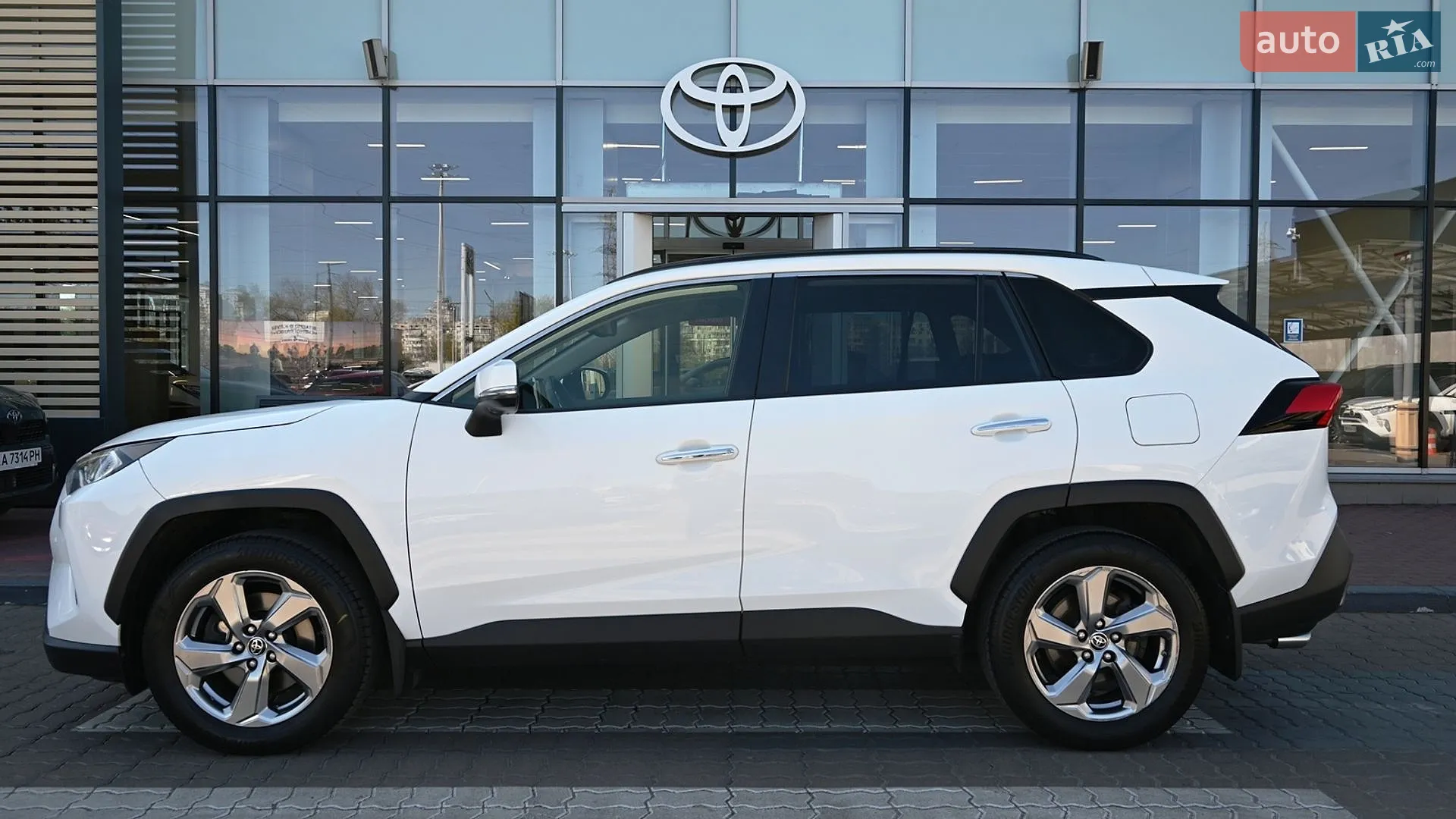 2019 Toyota RAV 4 - мініатюра 3