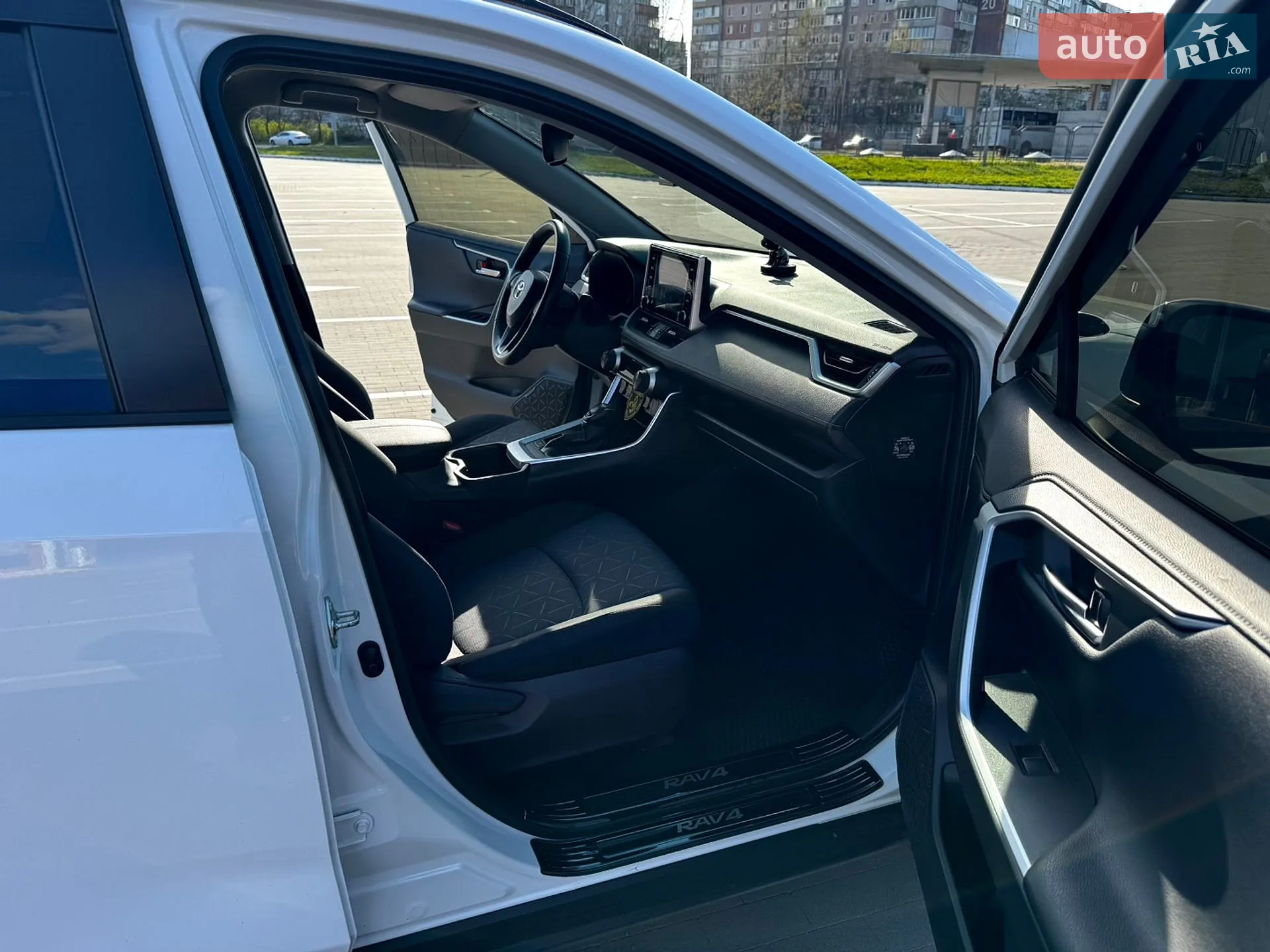 2022 Toyota RAV 4 - мініатюра 12