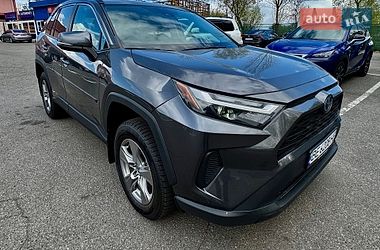 Внедорожник / Кроссовер Toyota RAV4 2022 в Киеве