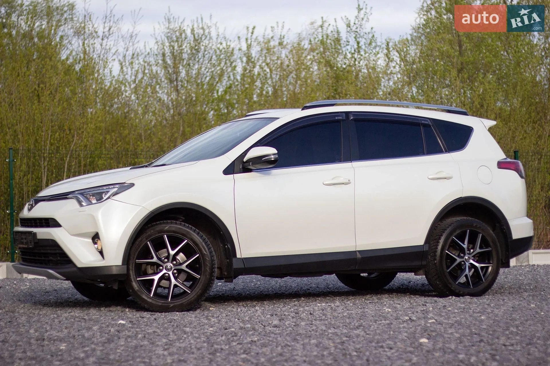 2017 Toyota RAV 4 - мініатюра 10