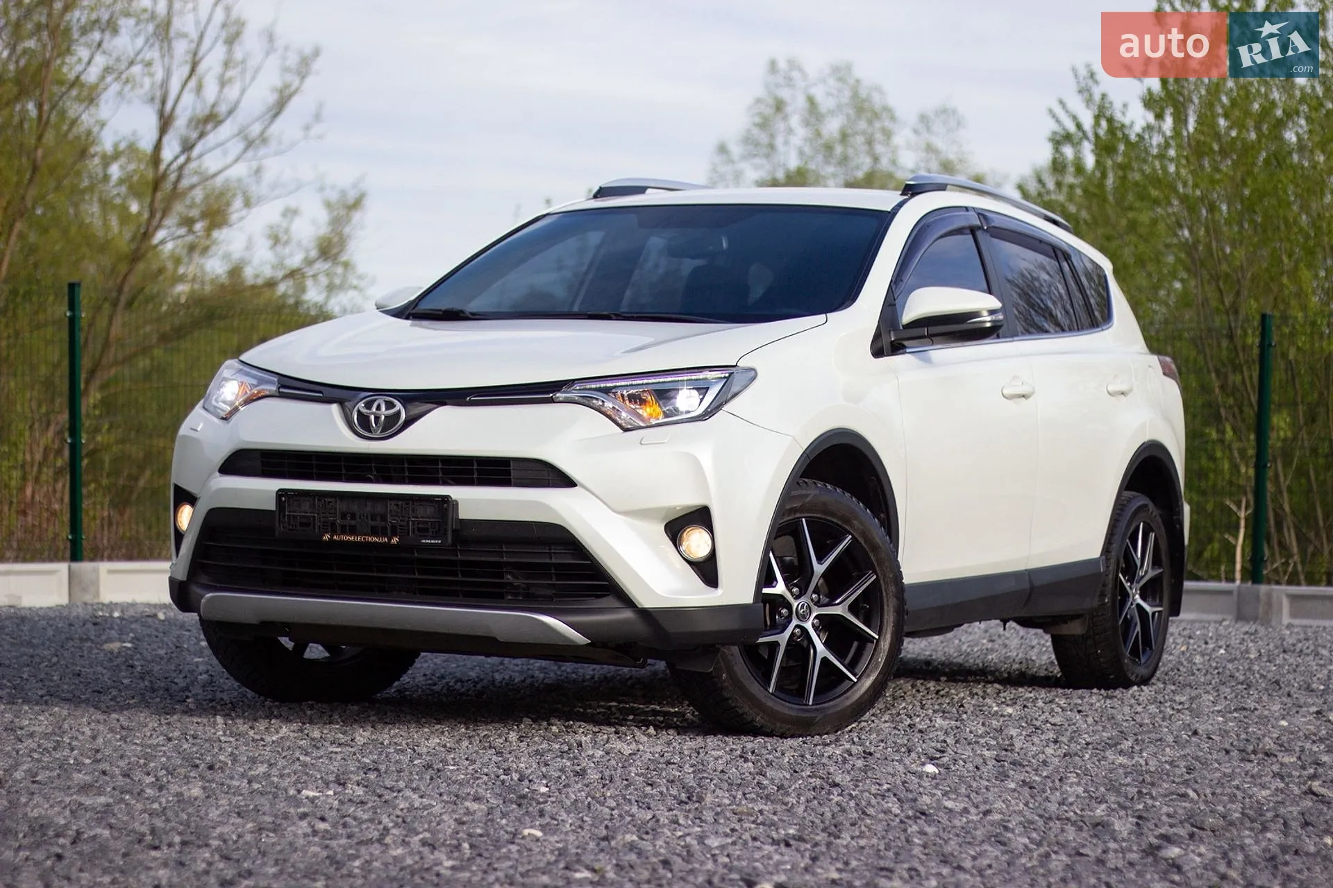 2017 Toyota RAV 4 - мініатюра 6