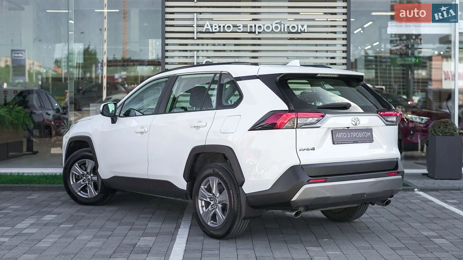 2022 Toyota RAV 4 - мініатюра 2