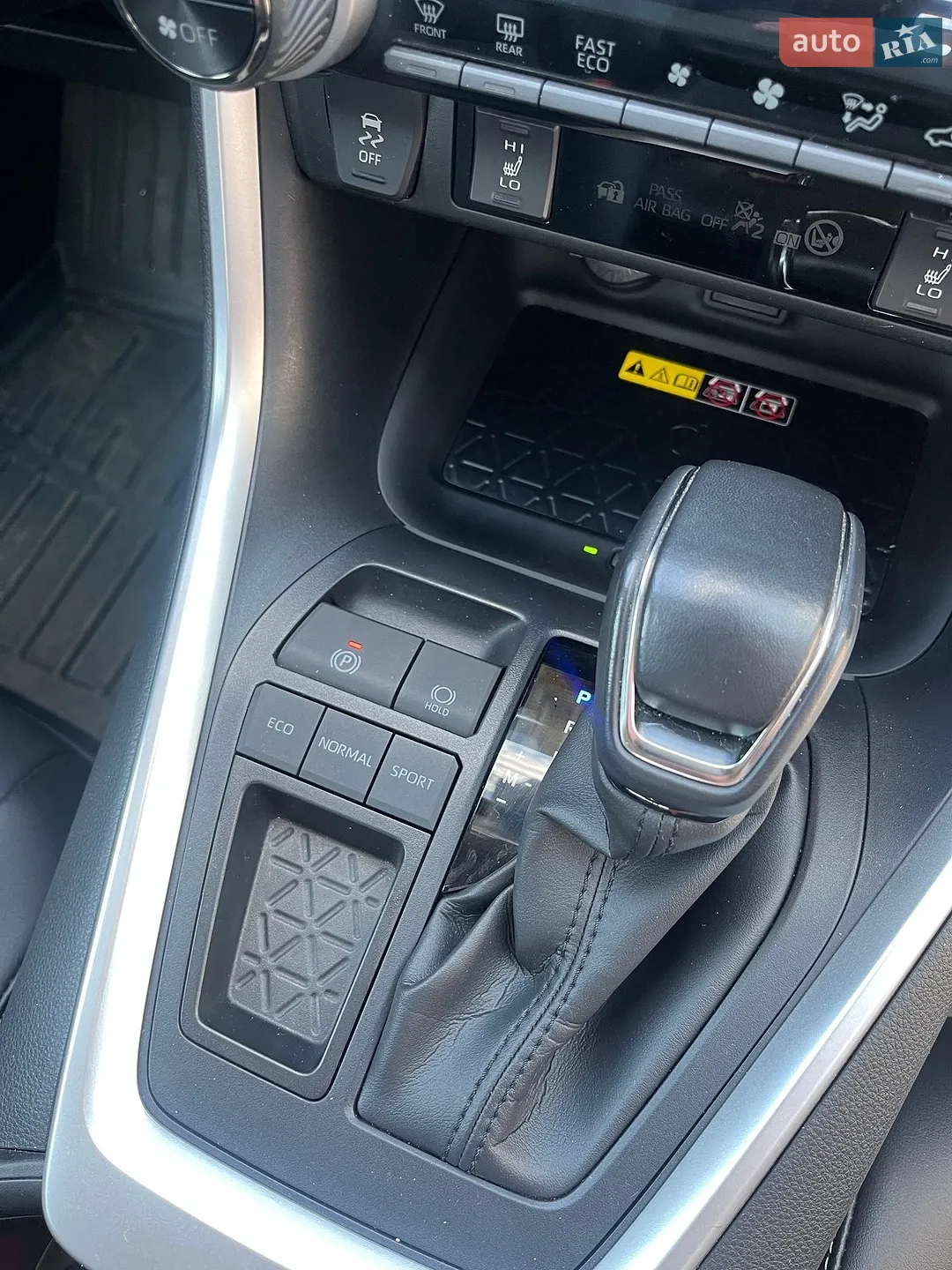 2023 Toyota RAV 4 - мініатюра 15