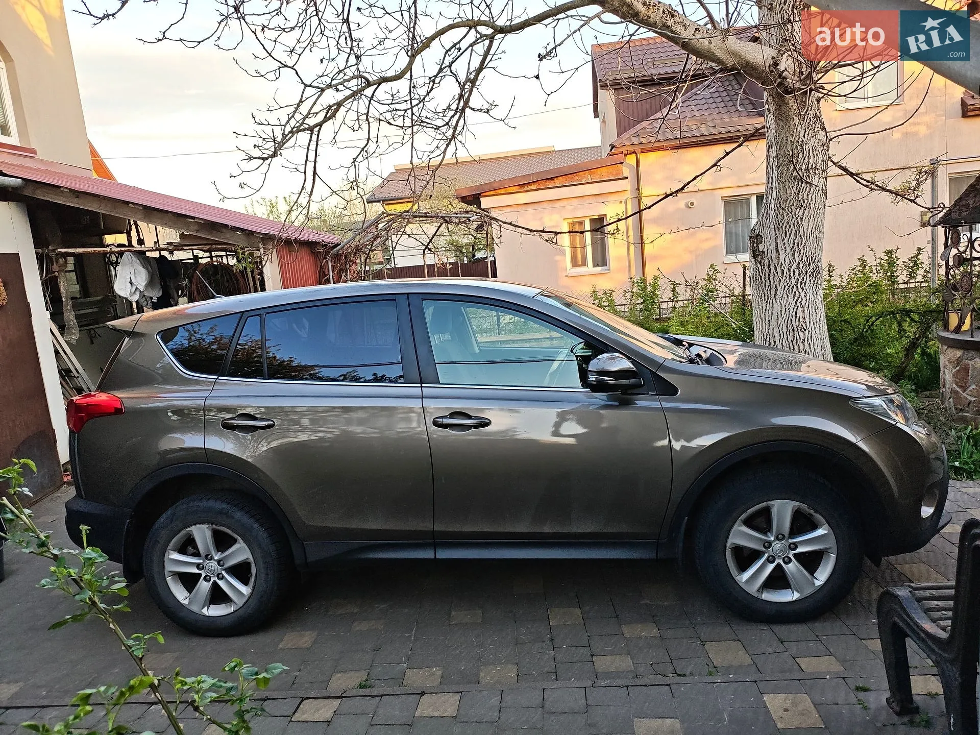 2013 Toyota RAV 4 - мініатюра 7