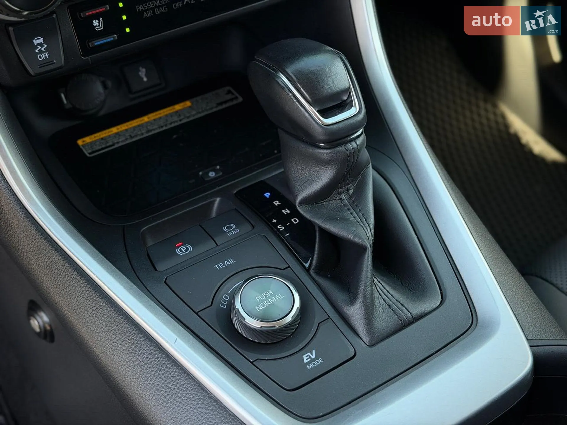 2021 Toyota RAV 4 - мініатюра 67