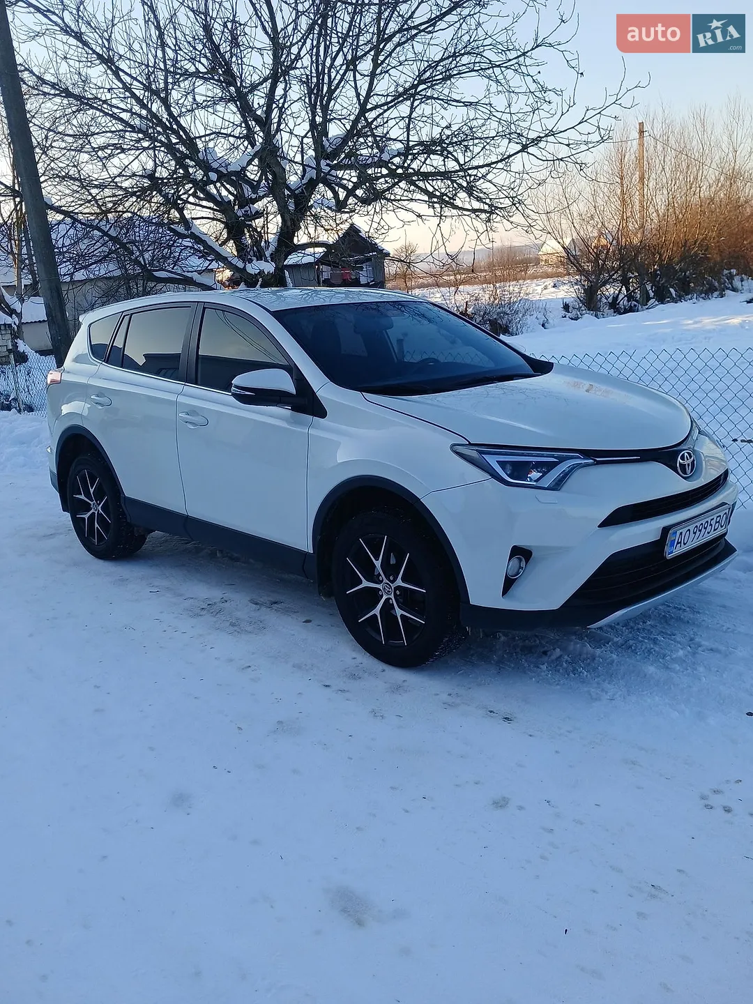 2017 Toyota RAV 4 - мініатюра 5