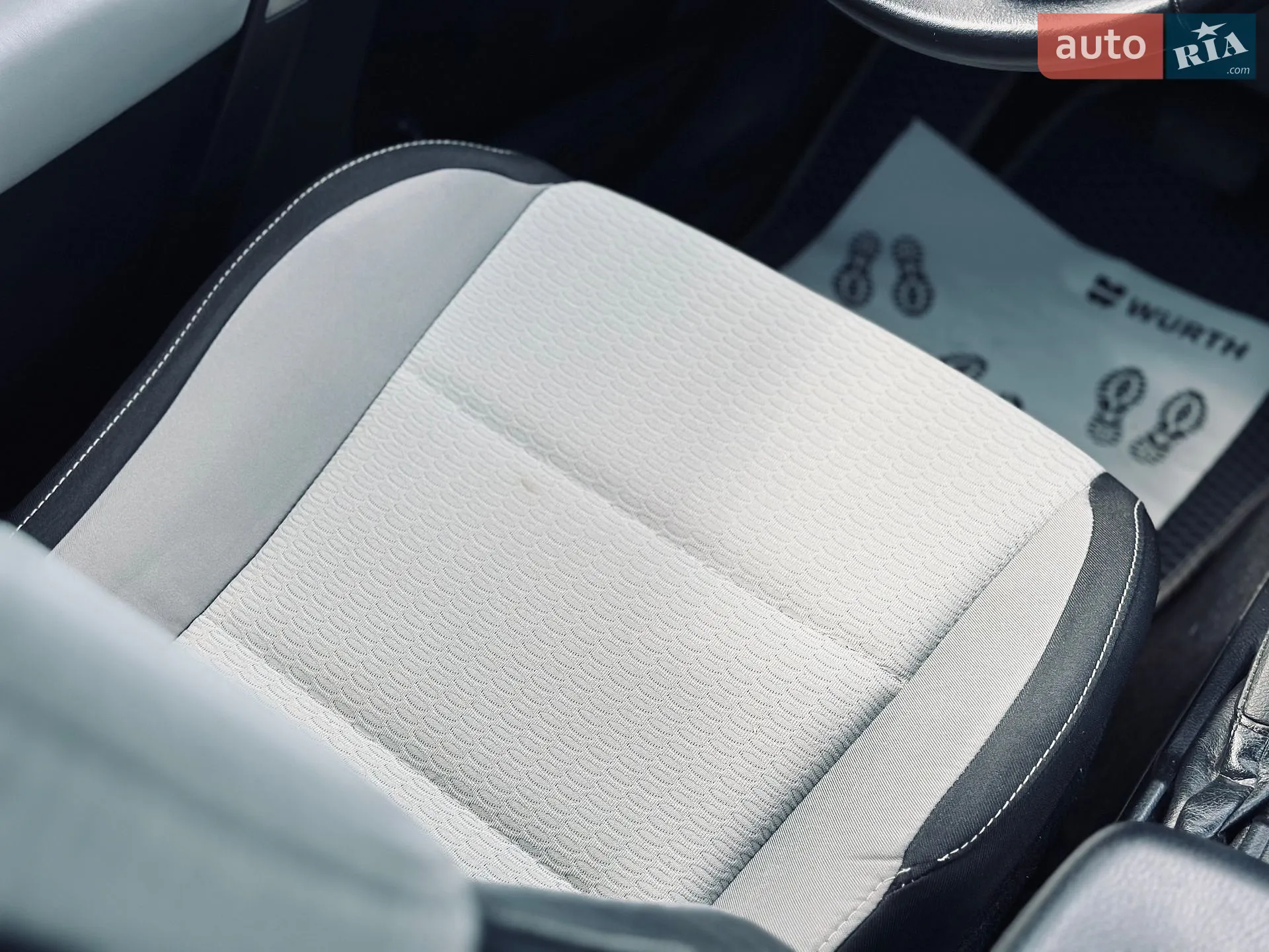 2016 Toyota RAV 4 - мініатюра 30