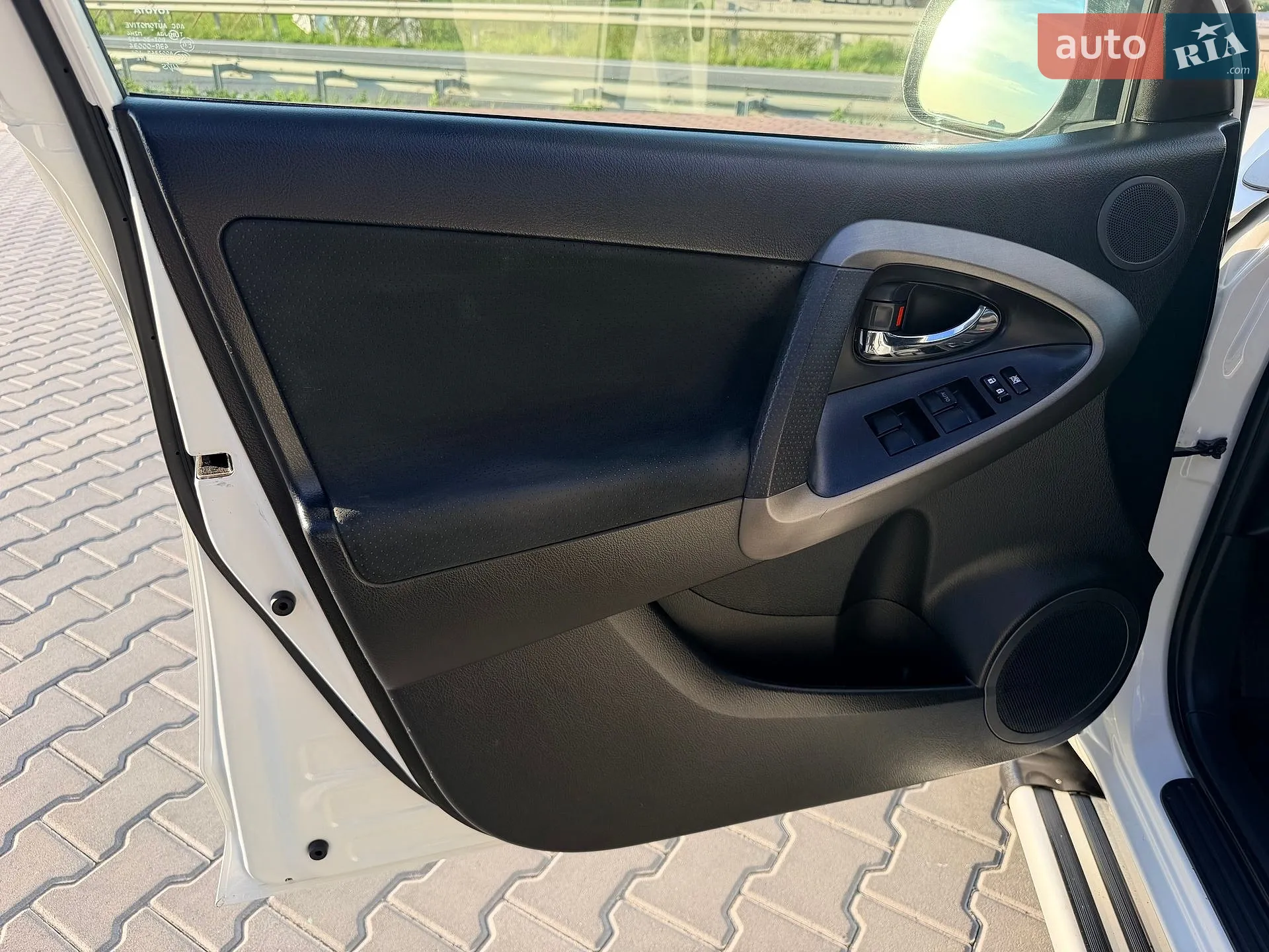 2012 Toyota RAV 4 - мініатюра 24