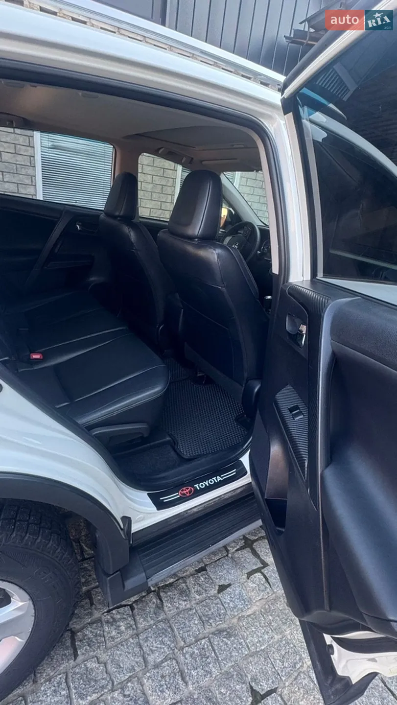 2013 Toyota RAV 4 - мініатюра 18