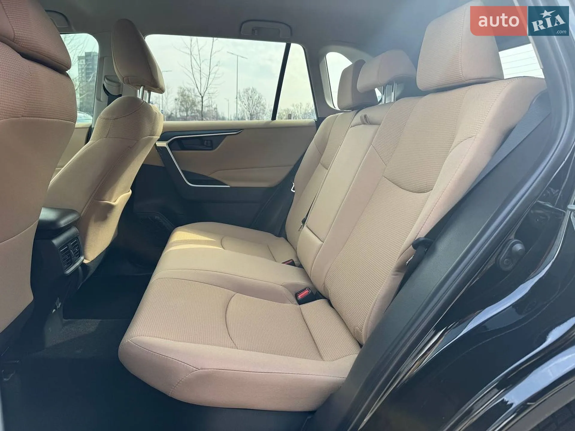 2025 Toyota RAV 4 - мініатюра 10