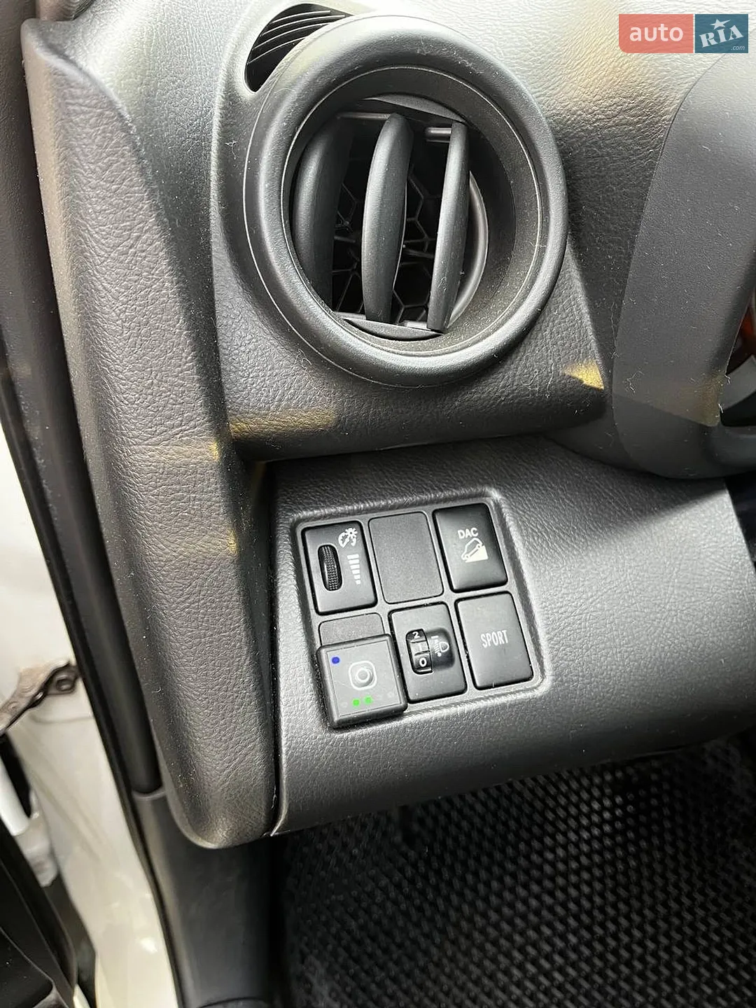 2012 Toyota RAV 4 - мініатюра 4