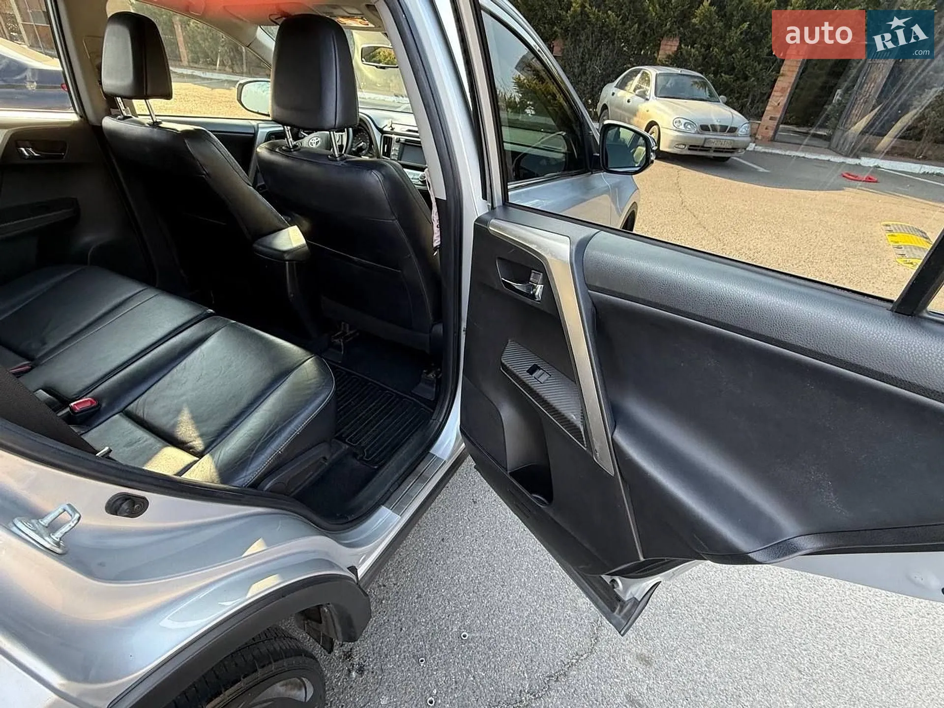 2014 Toyota RAV 4 - мініатюра 17