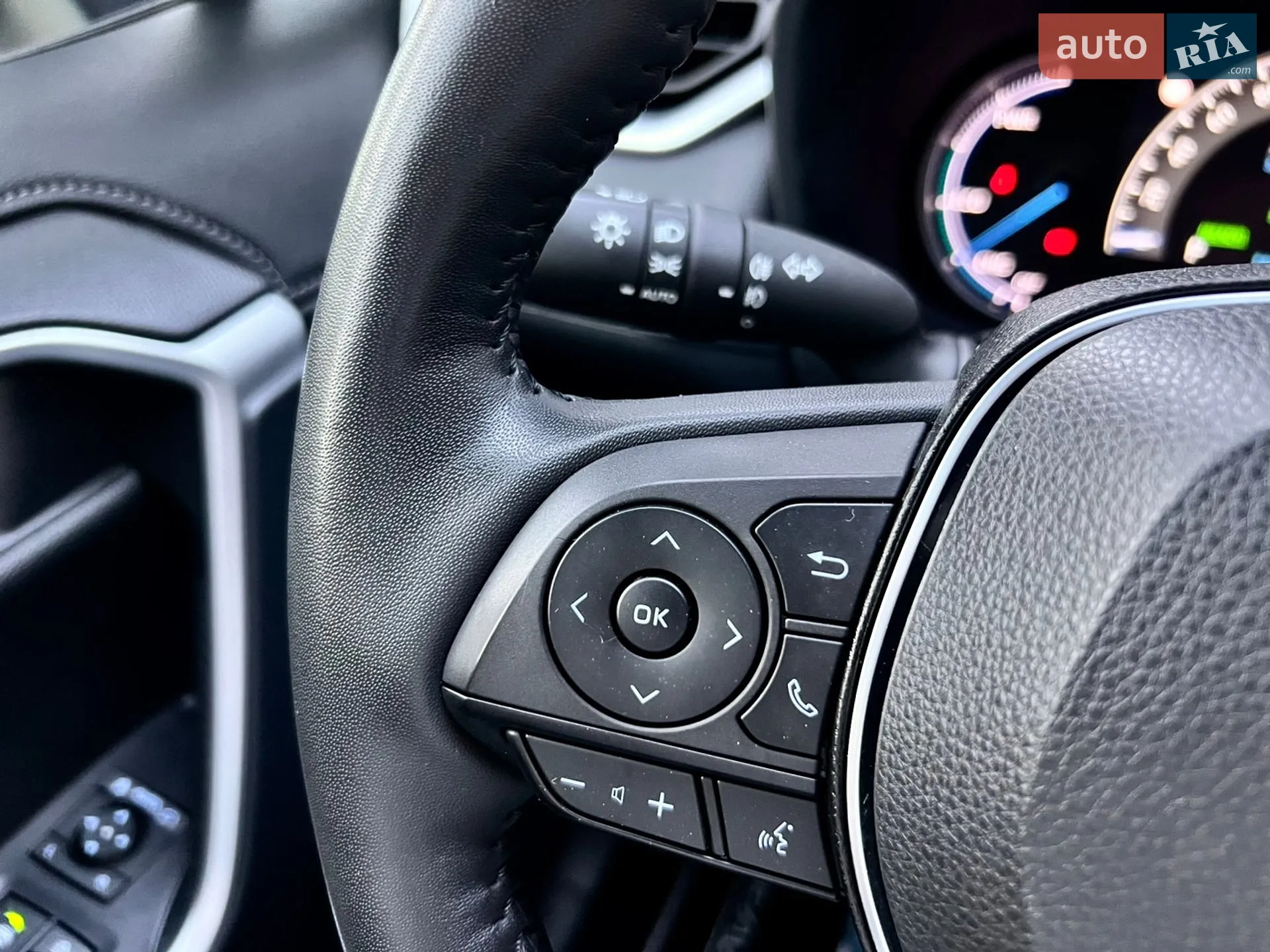 2022 Toyota RAV 4 - мініатюра 21