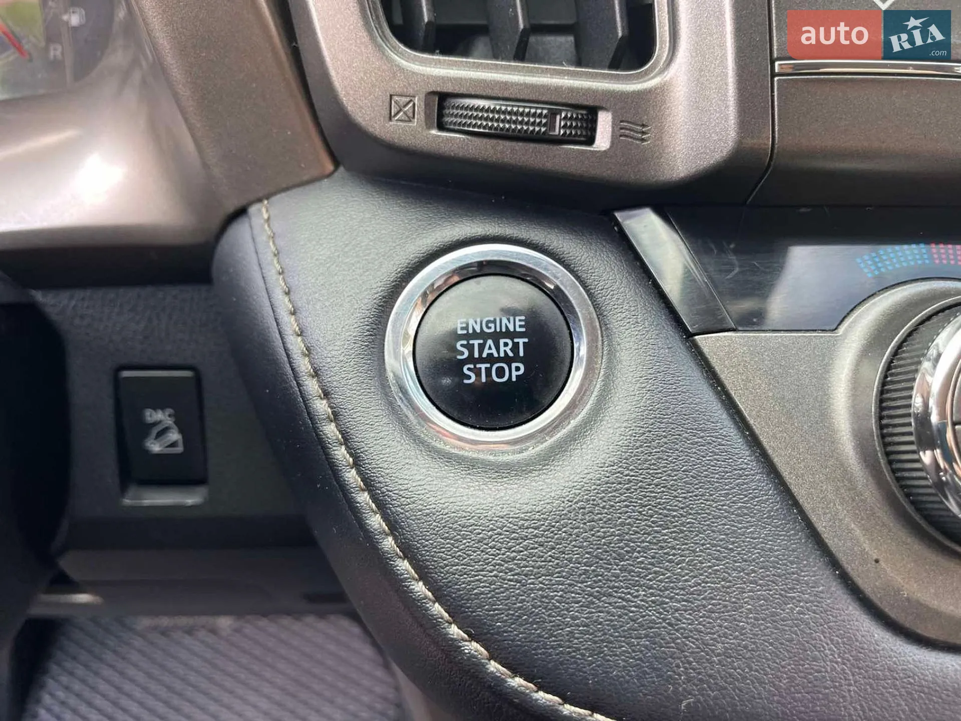 2013 Toyota RAV 4 - мініатюра 28