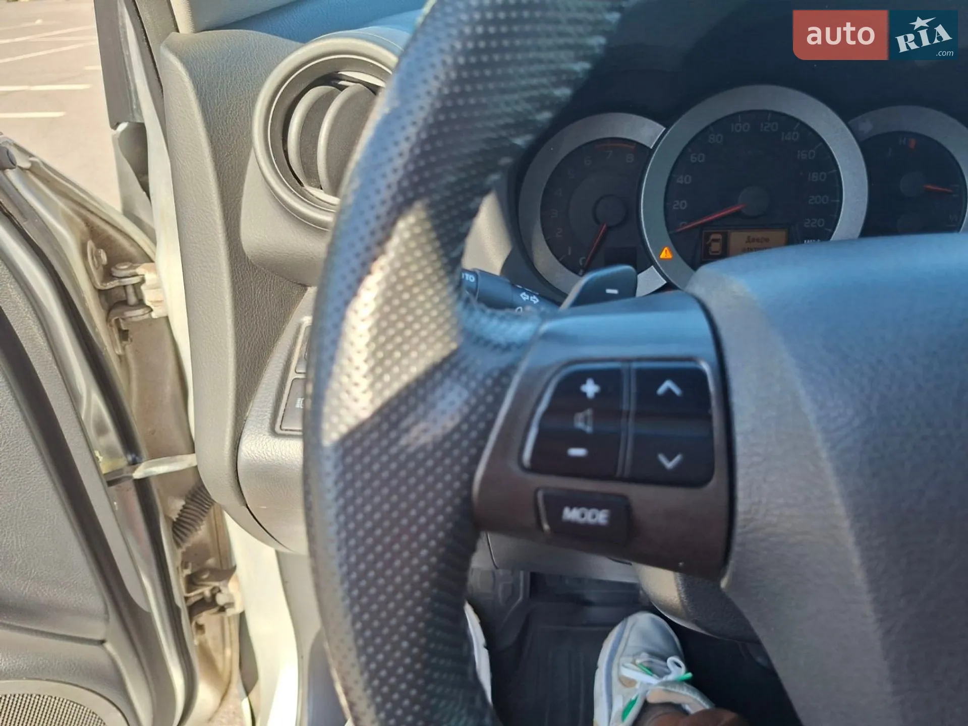 2012 Toyota RAV 4 - мініатюра 21