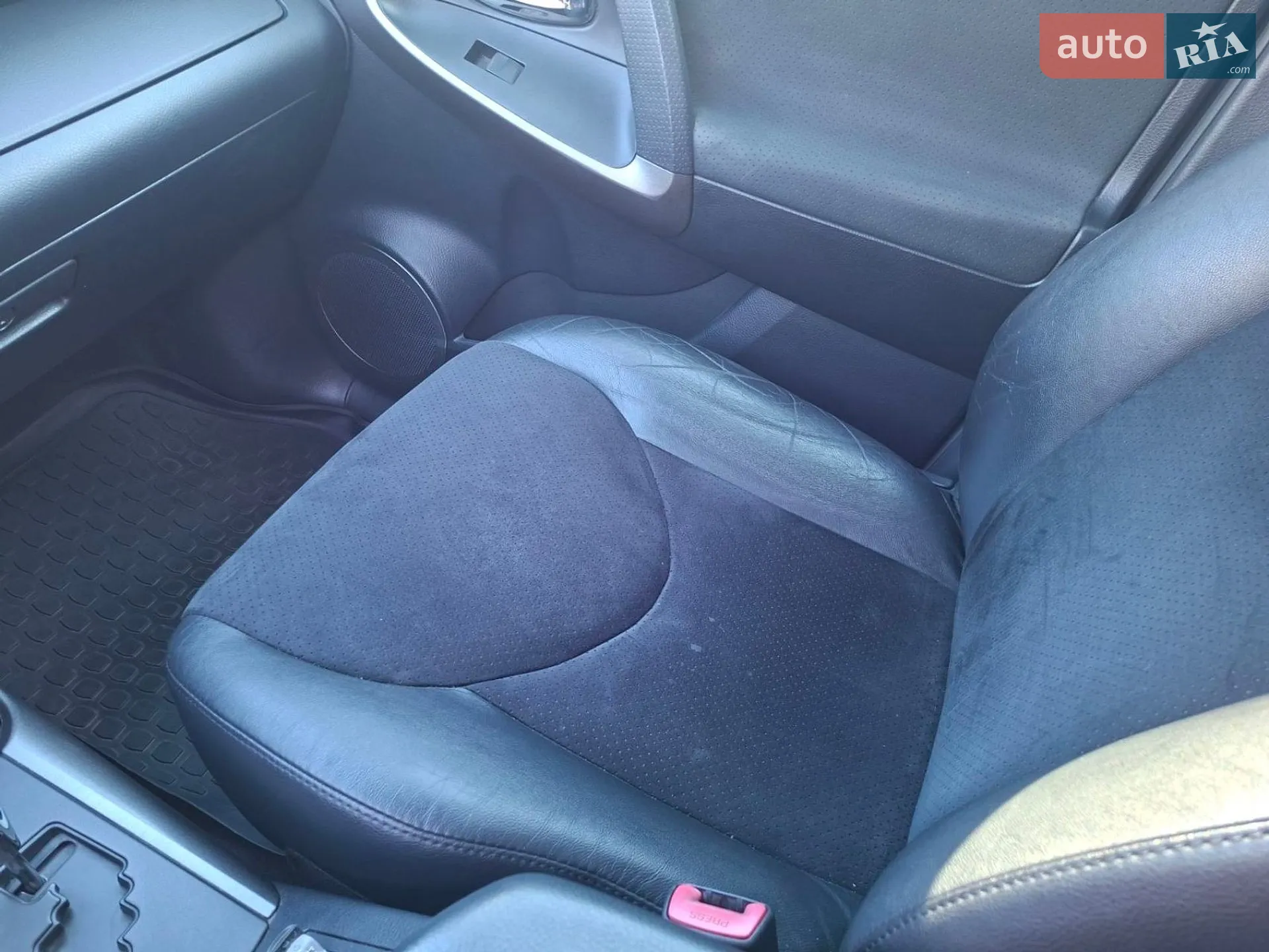 2012 Toyota RAV 4 - мініатюра 22