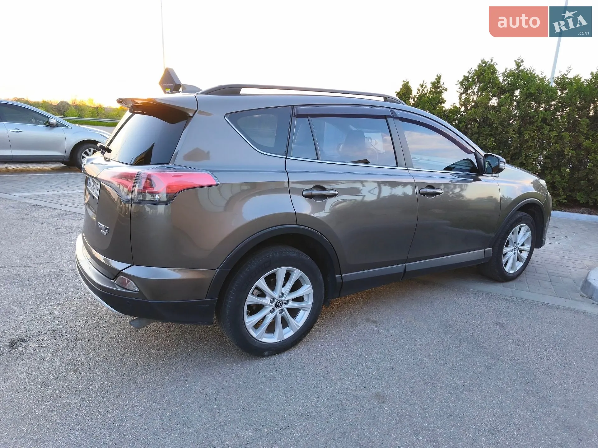 2016 Toyota RAV 4 - мініатюра 63