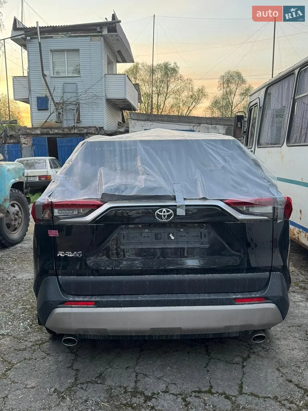 2022 Toyota RAV 4 - мініатюра 6