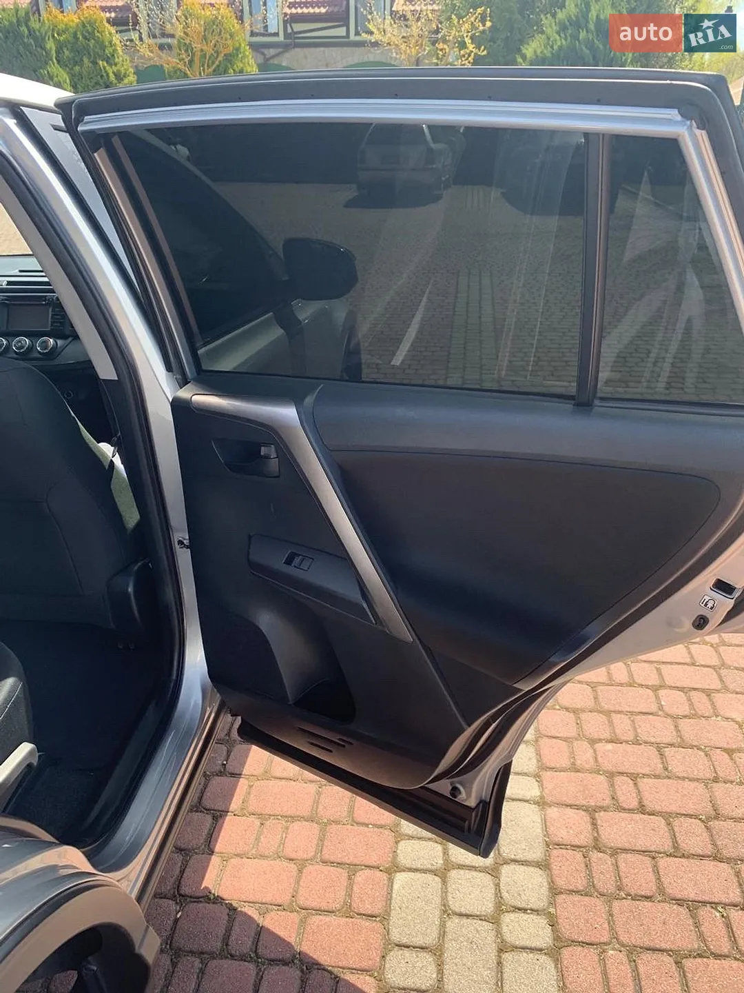 2018 Toyota RAV 4 - мініатюра 6