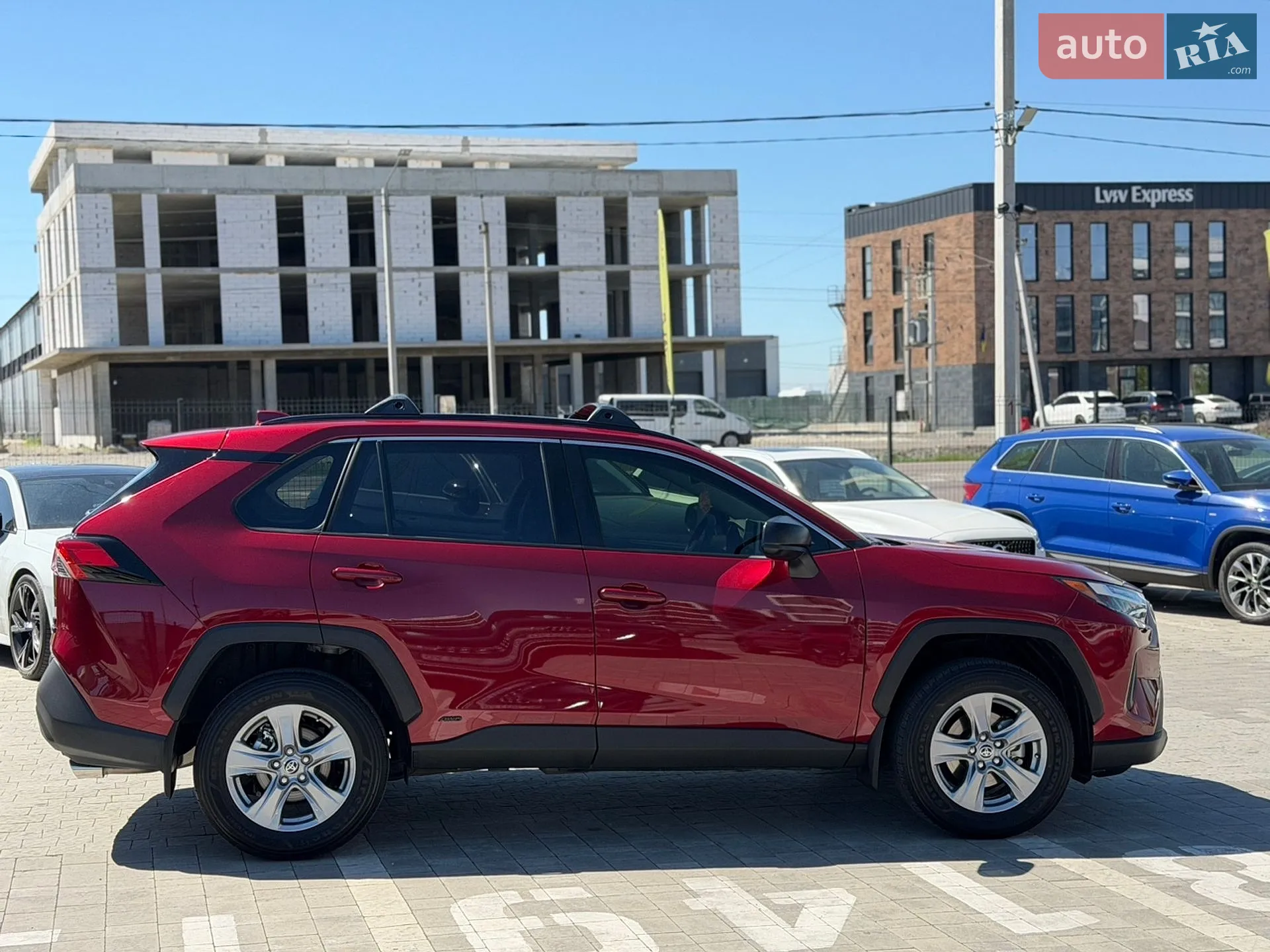2024 Toyota RAV 4 - мініатюра 4