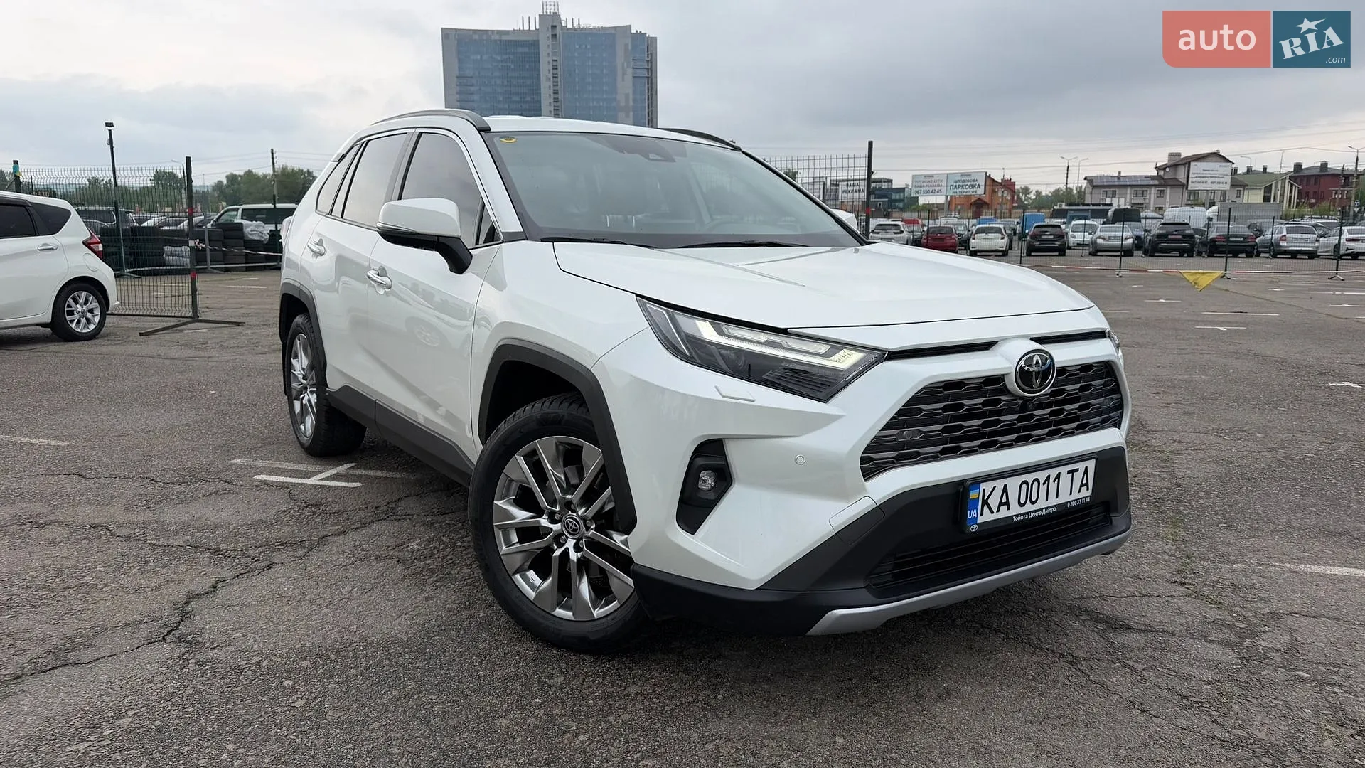 2022 Toyota RAV 4 - мініатюра 2