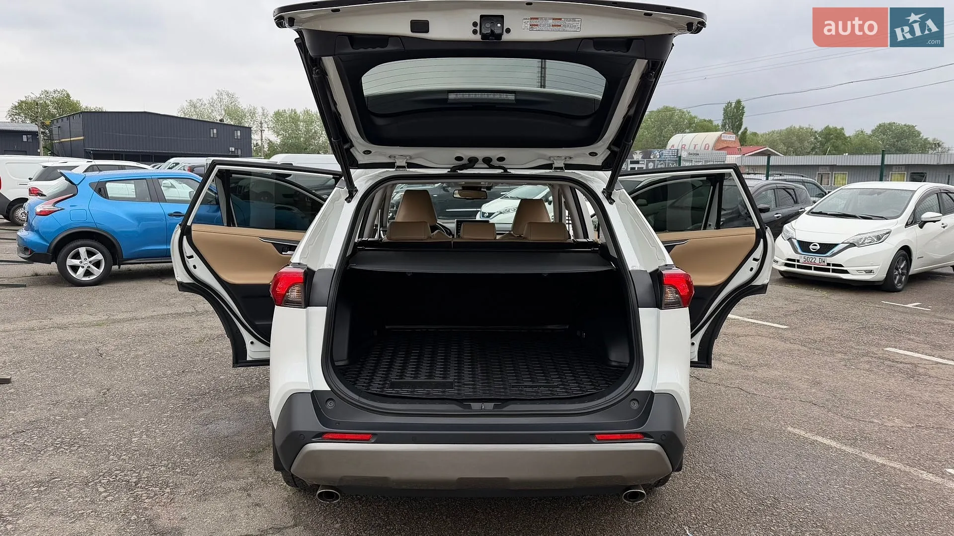 2022 Toyota RAV 4 - мініатюра 36