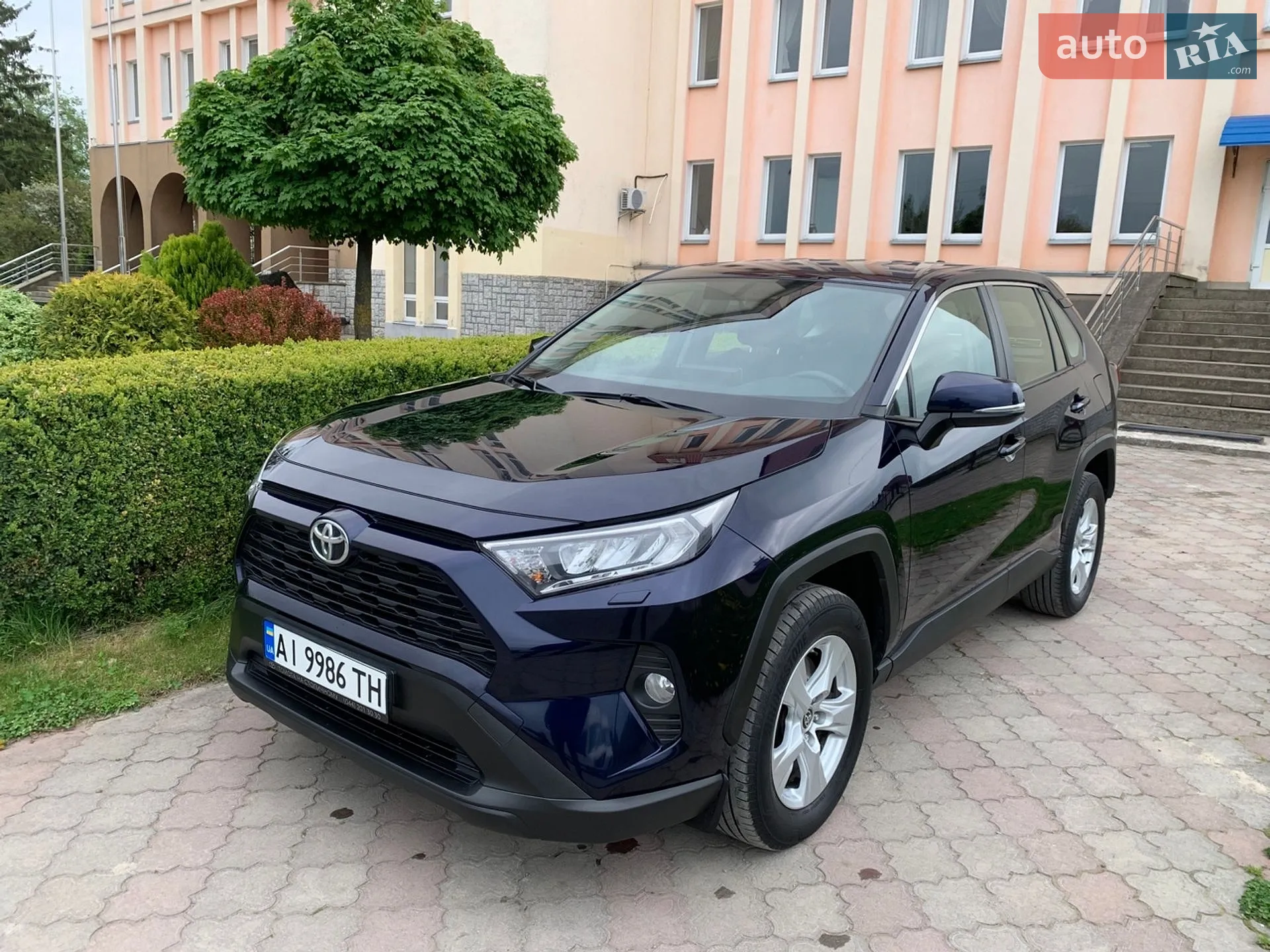2021 Toyota RAV 4 - мініатюра 4