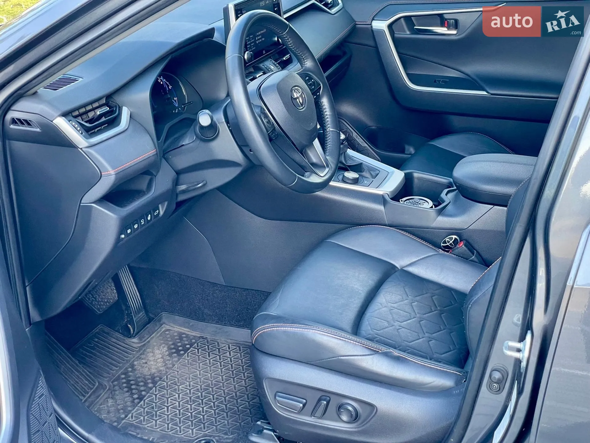 2021 Toyota RAV 4 - мініатюра 14
