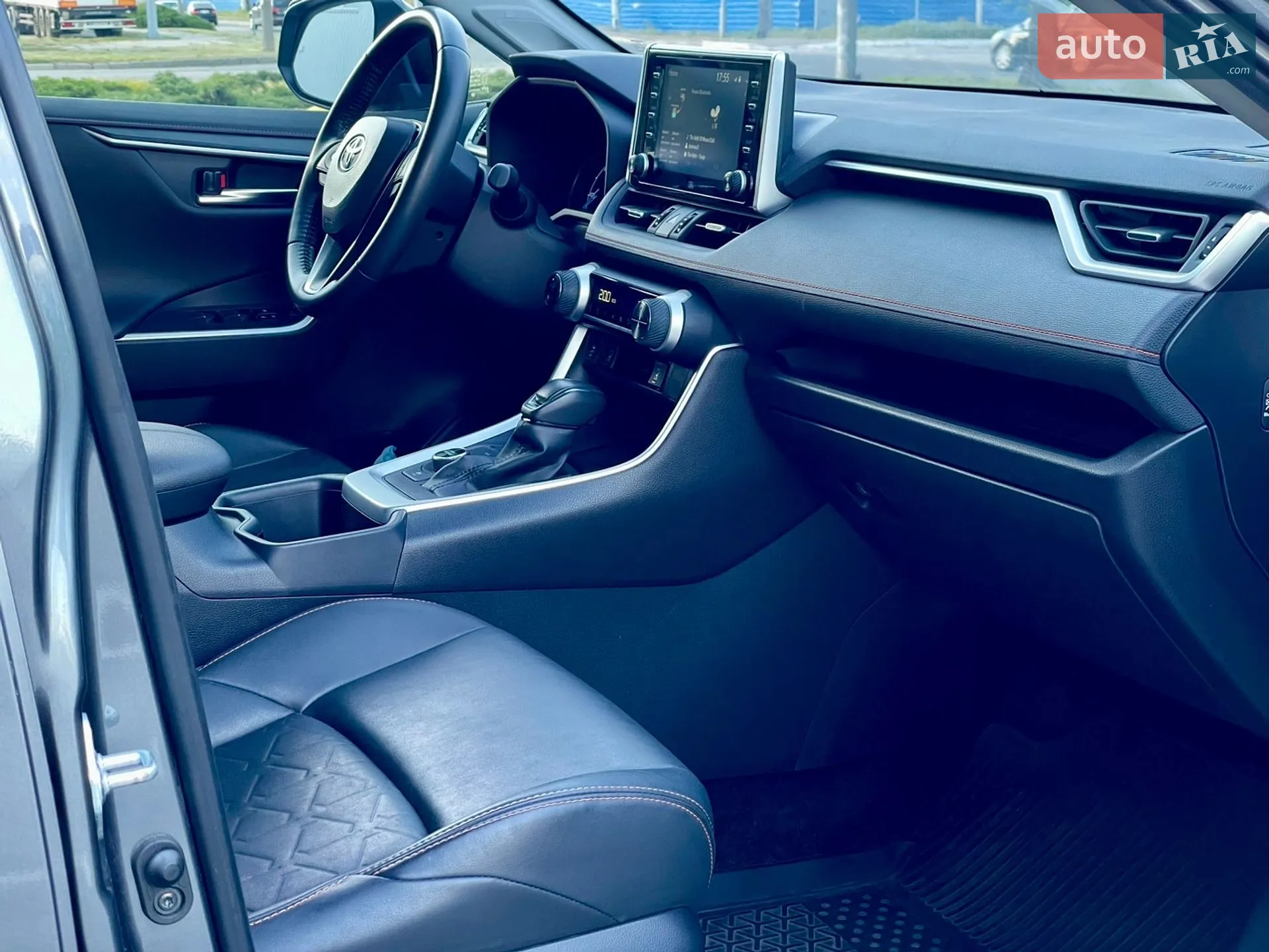 2021 Toyota RAV 4 - мініатюра 19