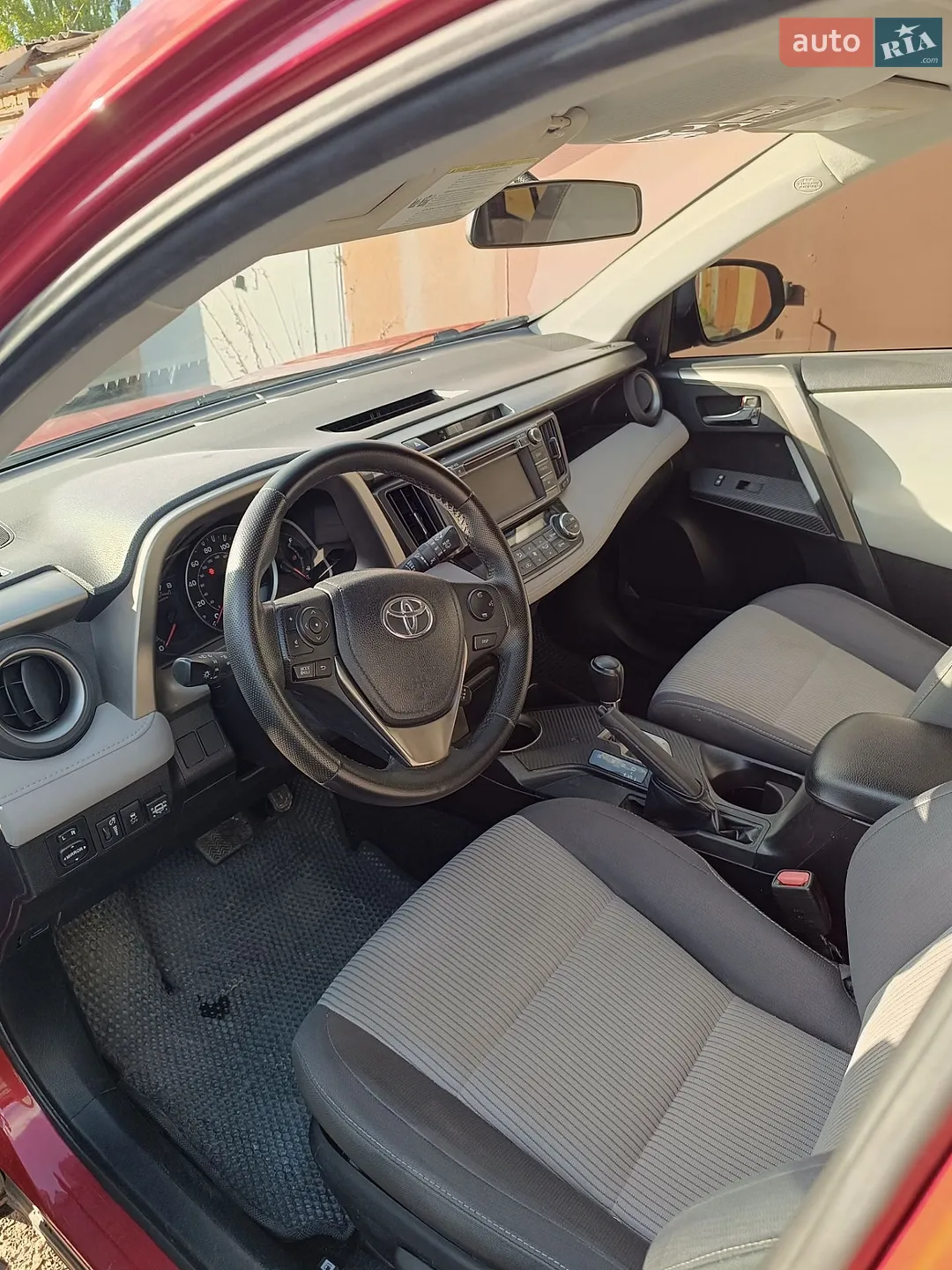 2014 Toyota RAV 4 - мініатюра 6