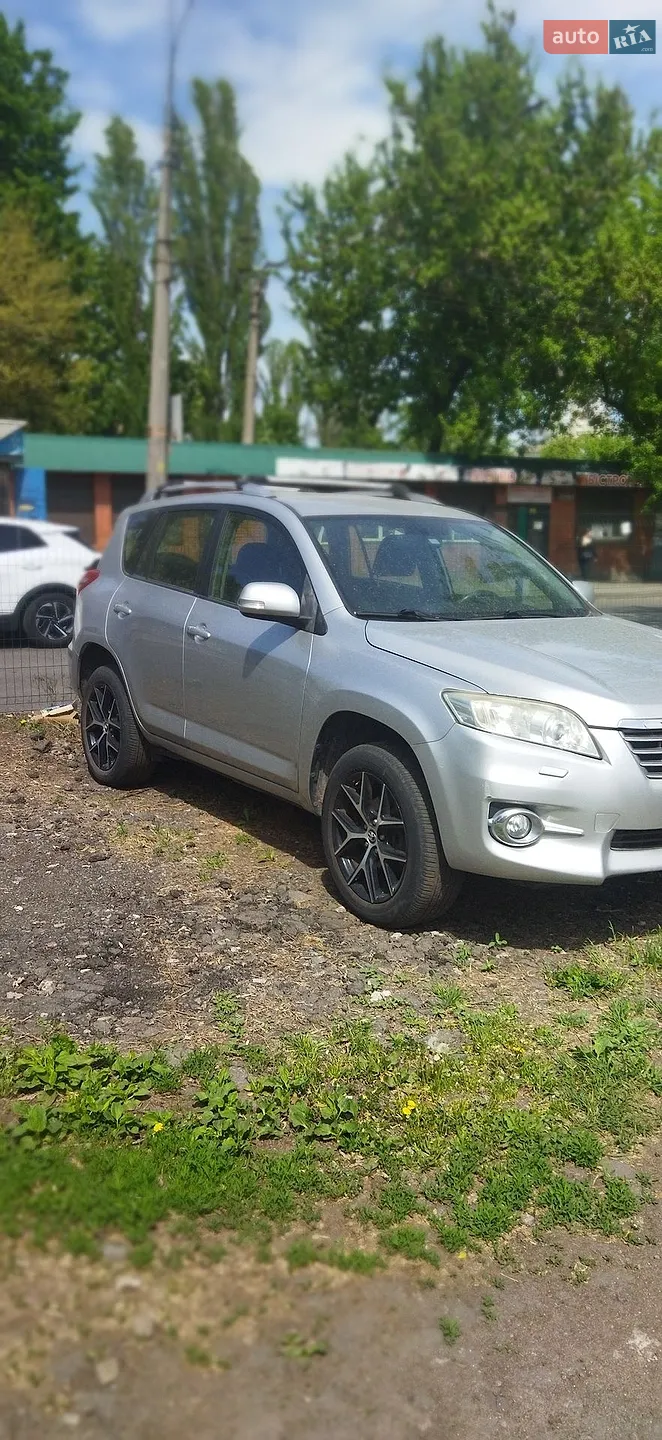 2012 Toyota RAV 4 - фото 1