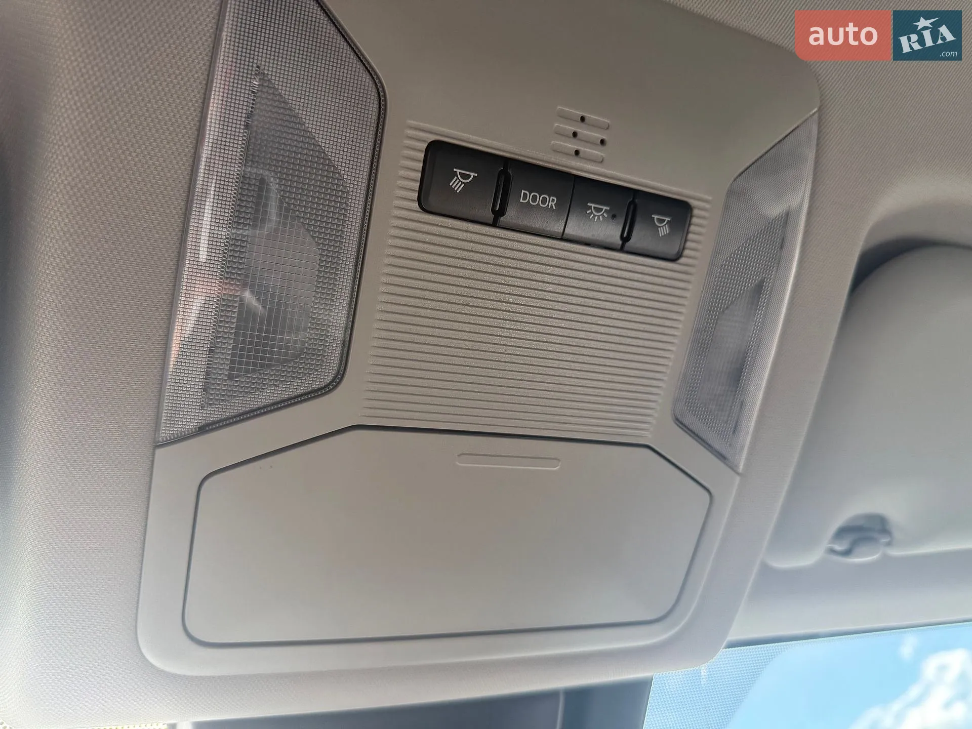 2019 Toyota RAV 4 - мініатюра 23