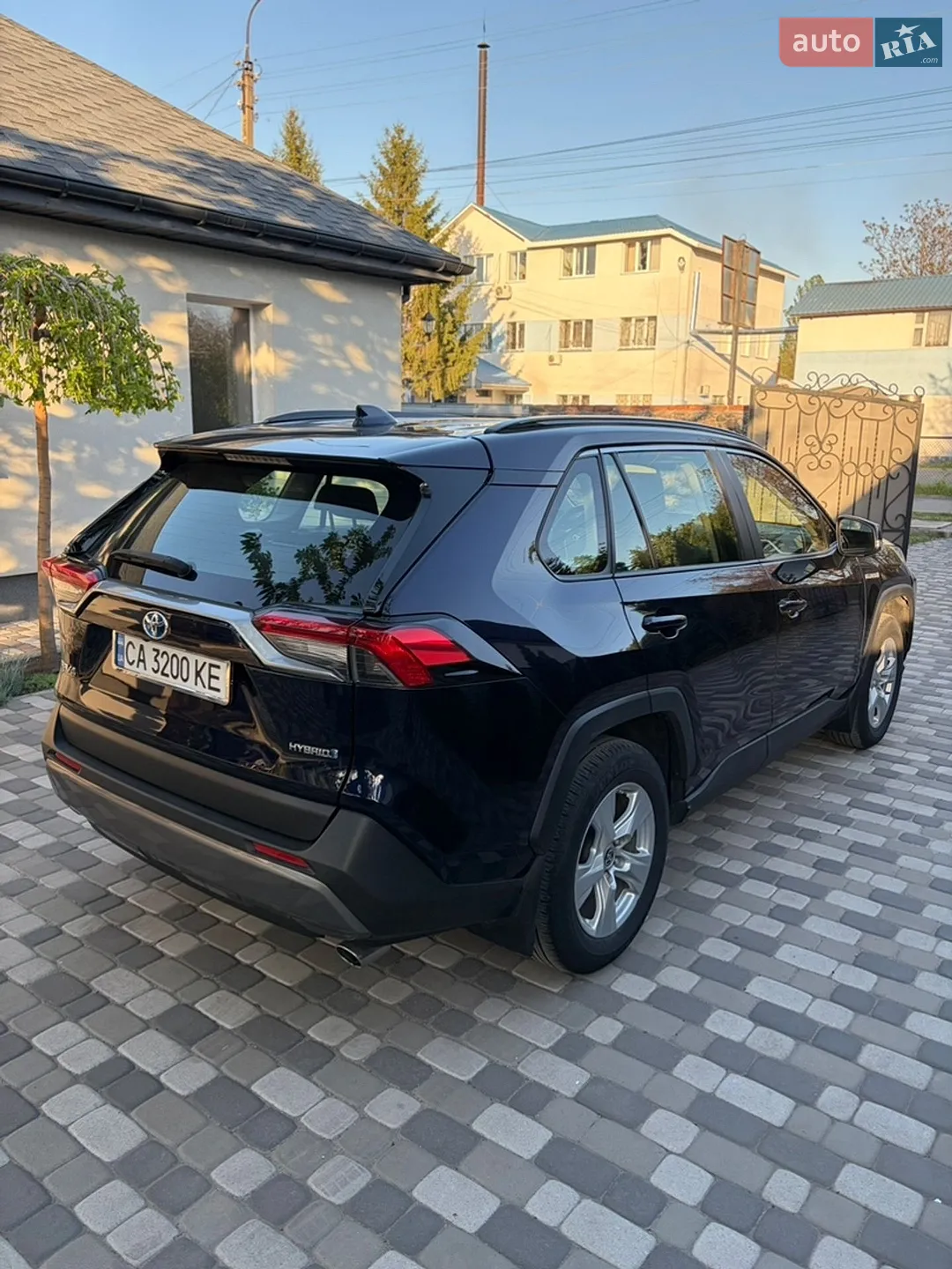 2020 Toyota RAV 4 - мініатюра 4