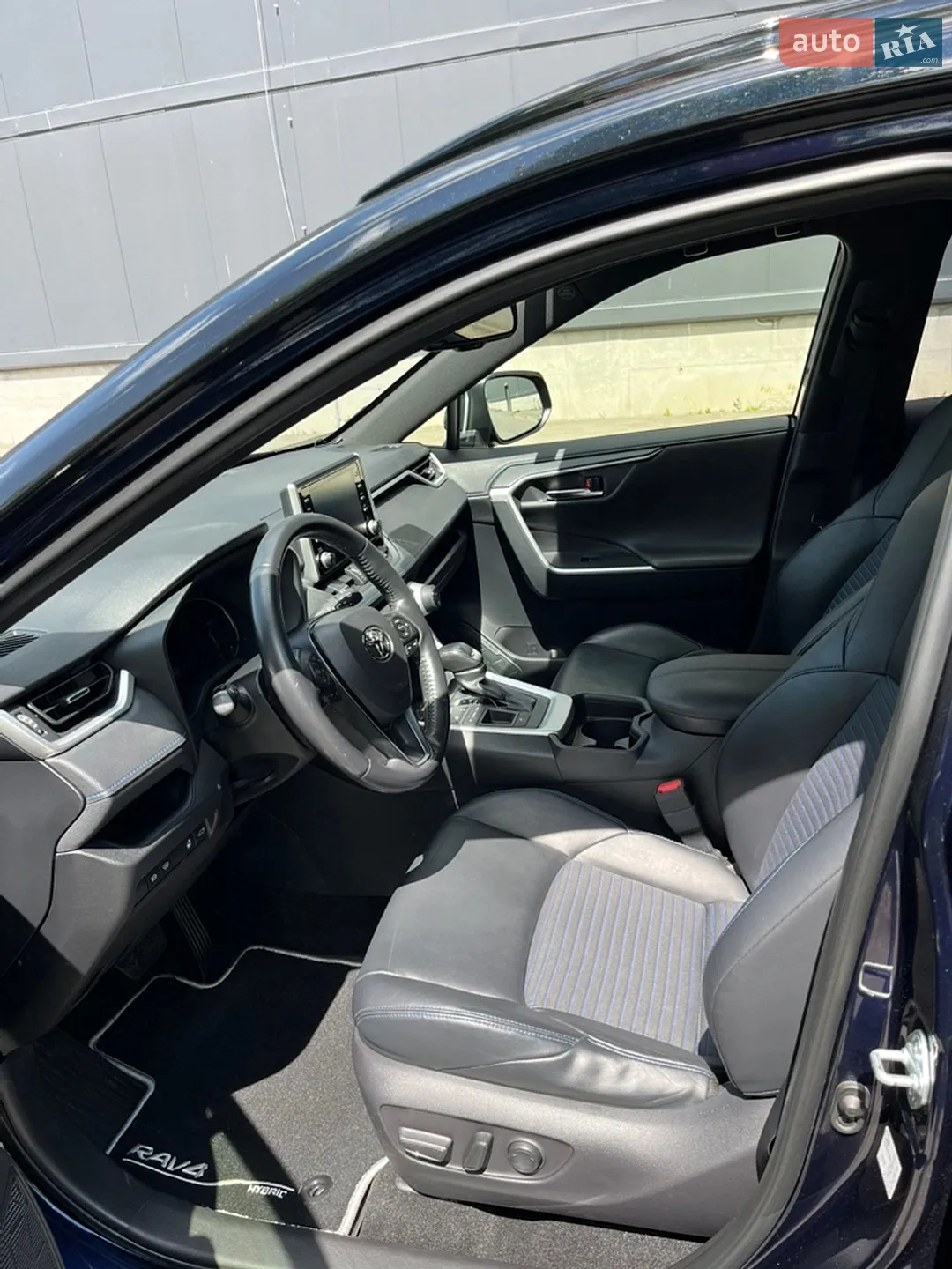 2019 Toyota RAV 4 - мініатюра 6