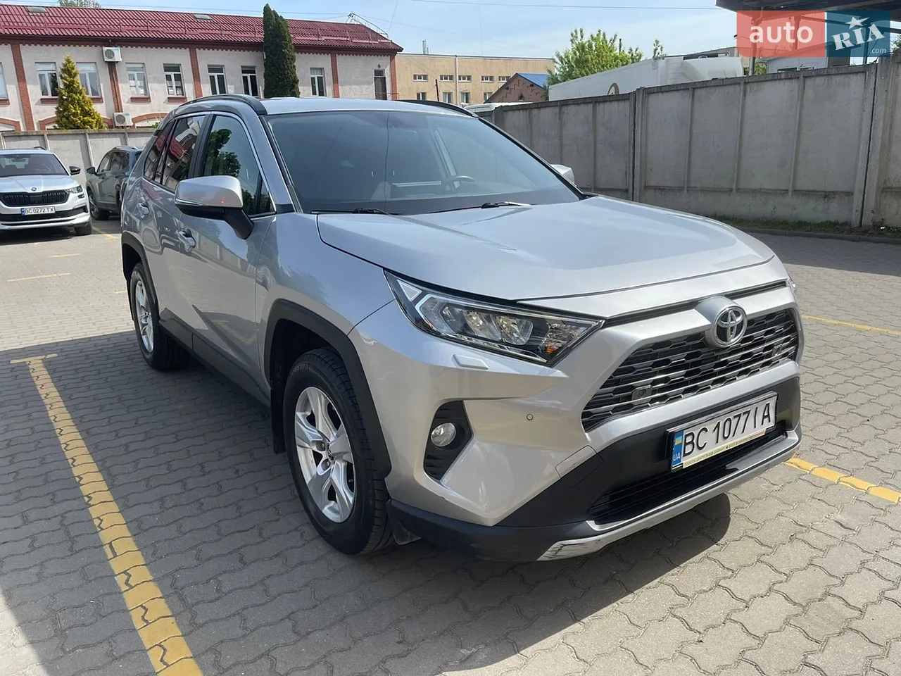 2020 Toyota RAV 4 - мініатюра 30