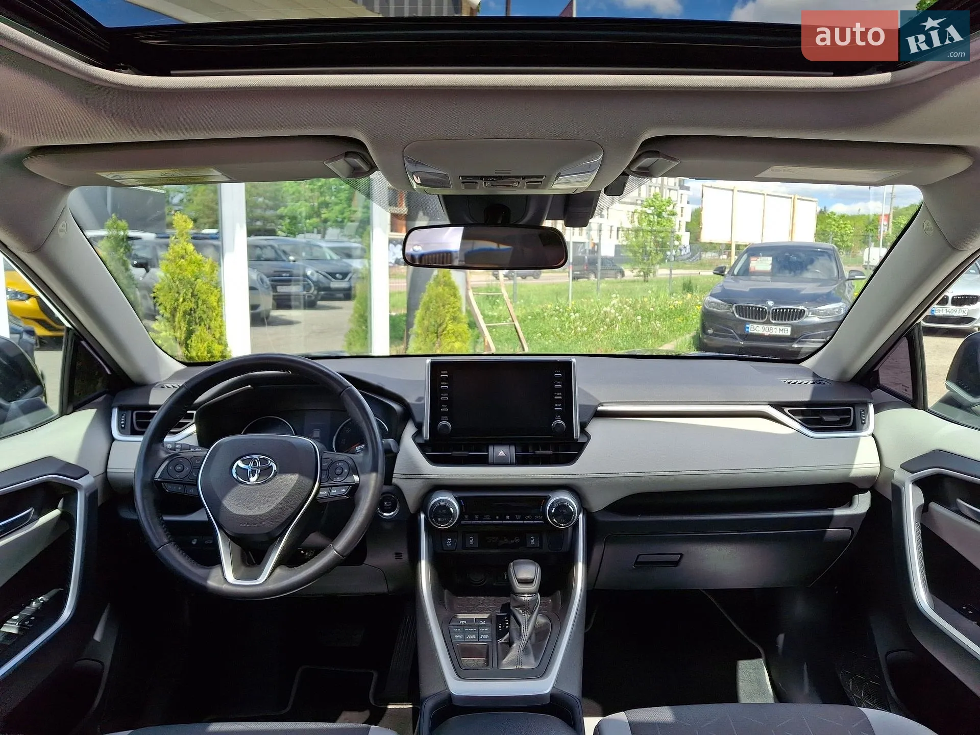 2019 Toyota RAV 4 - мініатюра 15