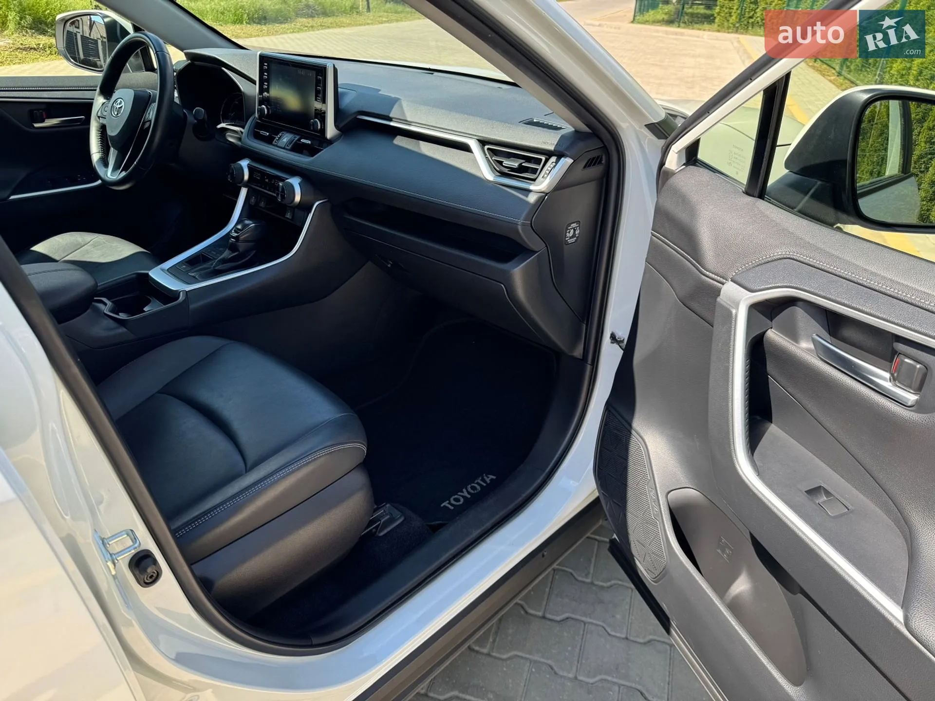 2021 Toyota RAV 4 - мініатюра 22