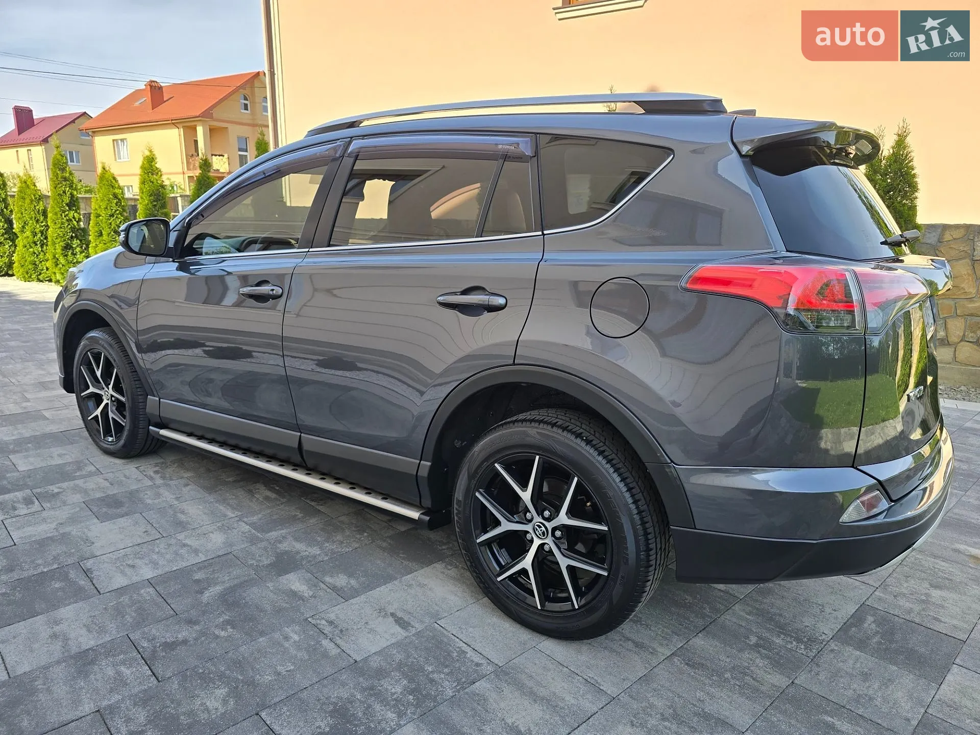 2016 Toyota RAV 4 - мініатюра 6
